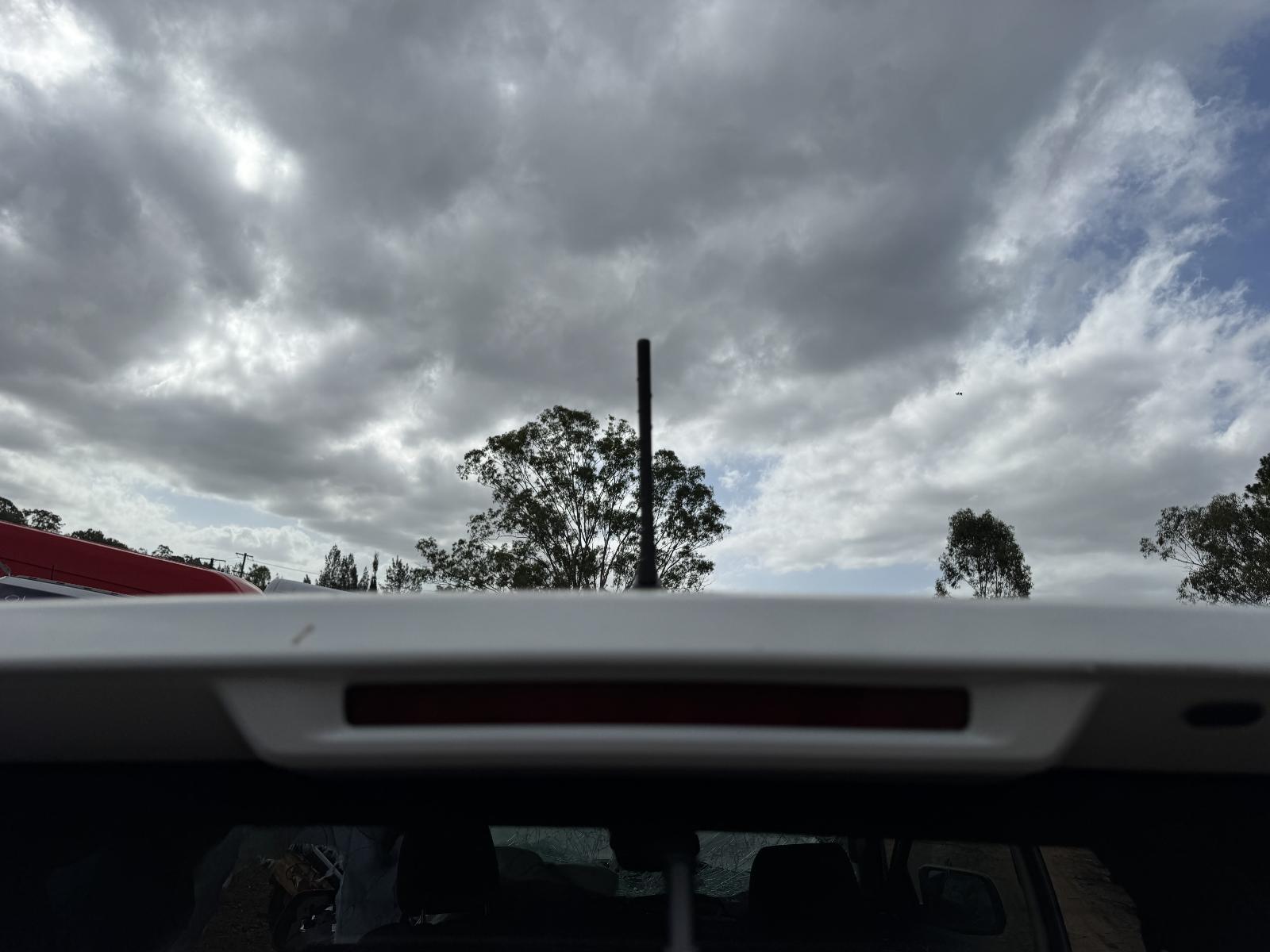 View FORD EVEREST 2024 5 Door Station Wagon Breaking