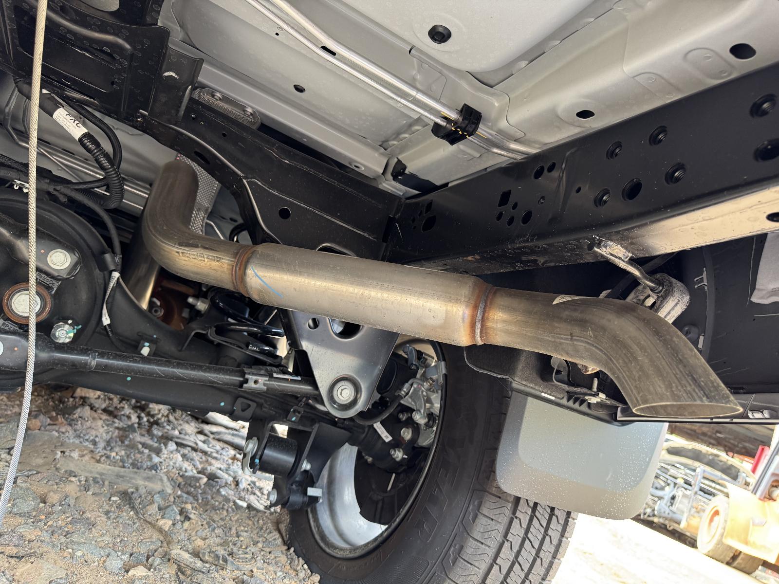 View FORD EVEREST 2024 5 Door Station Wagon Breaking