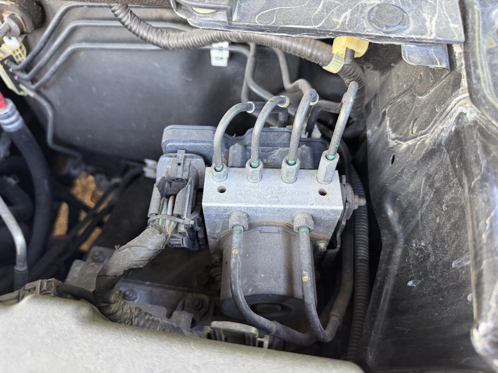 View FORD RANGER 2012 4 Door Utility Breaking