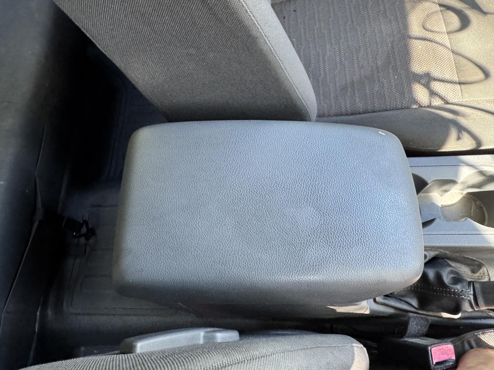 View FORD RANGER 2012 4 Door Utility Breaking