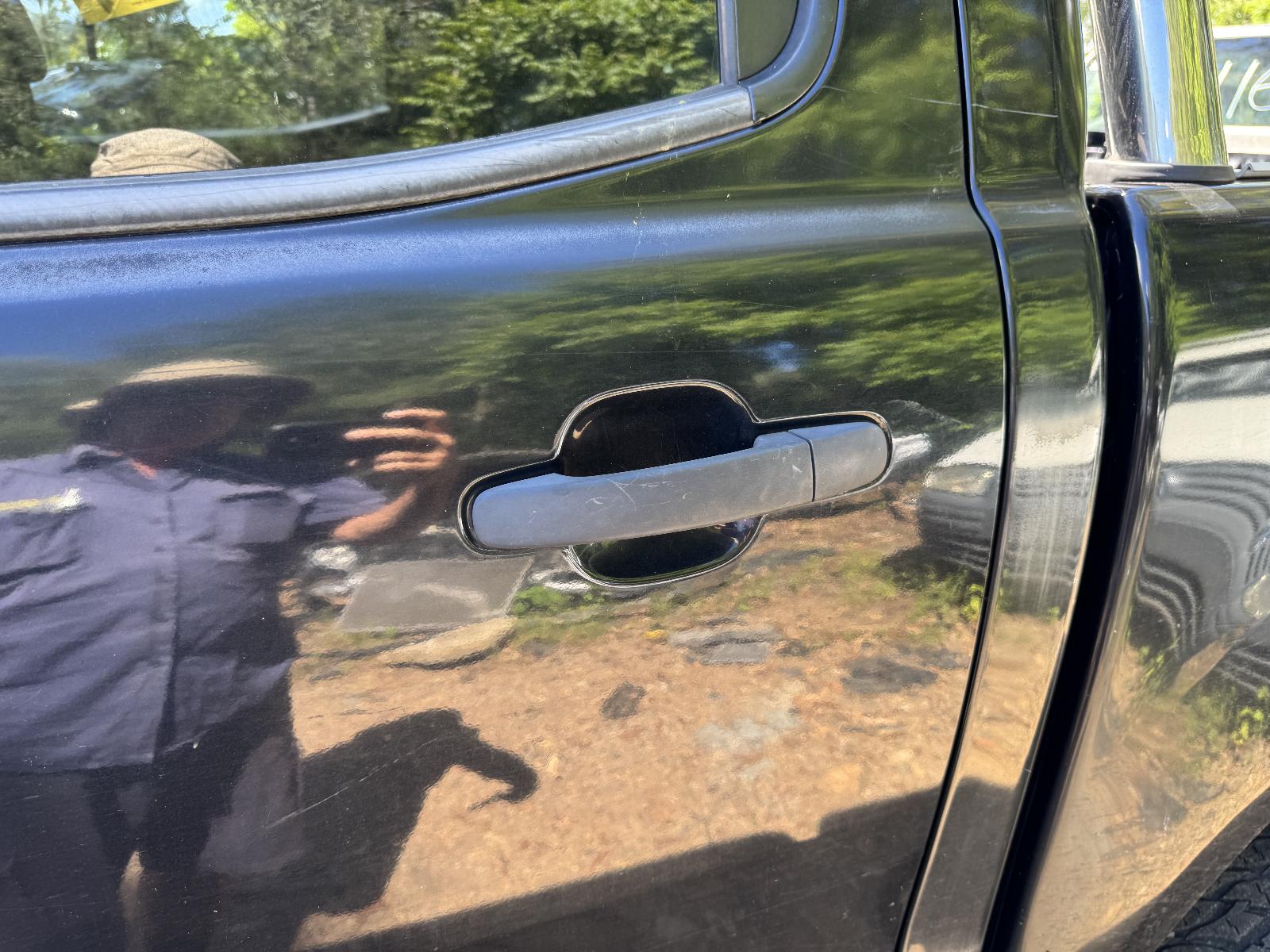 View FORD RANGER 2012 4 Door Utility Breaking