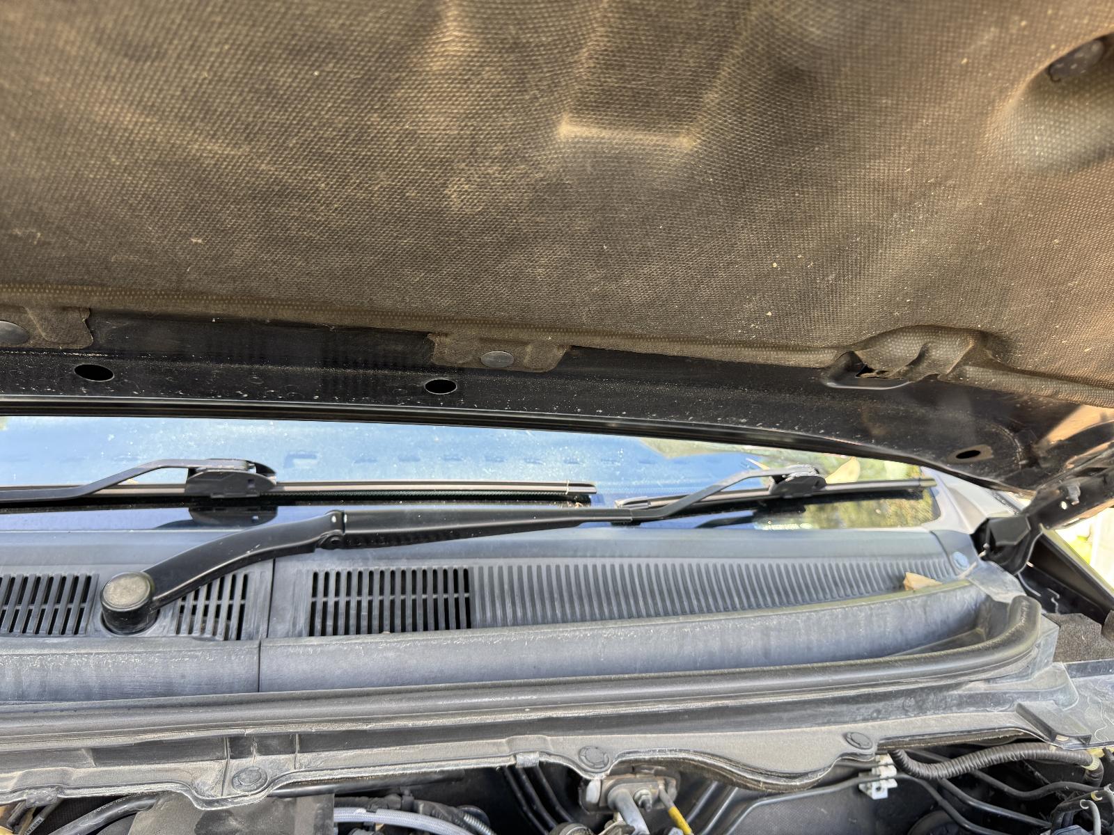 View FORD RANGER 2012 4 Door Utility Breaking