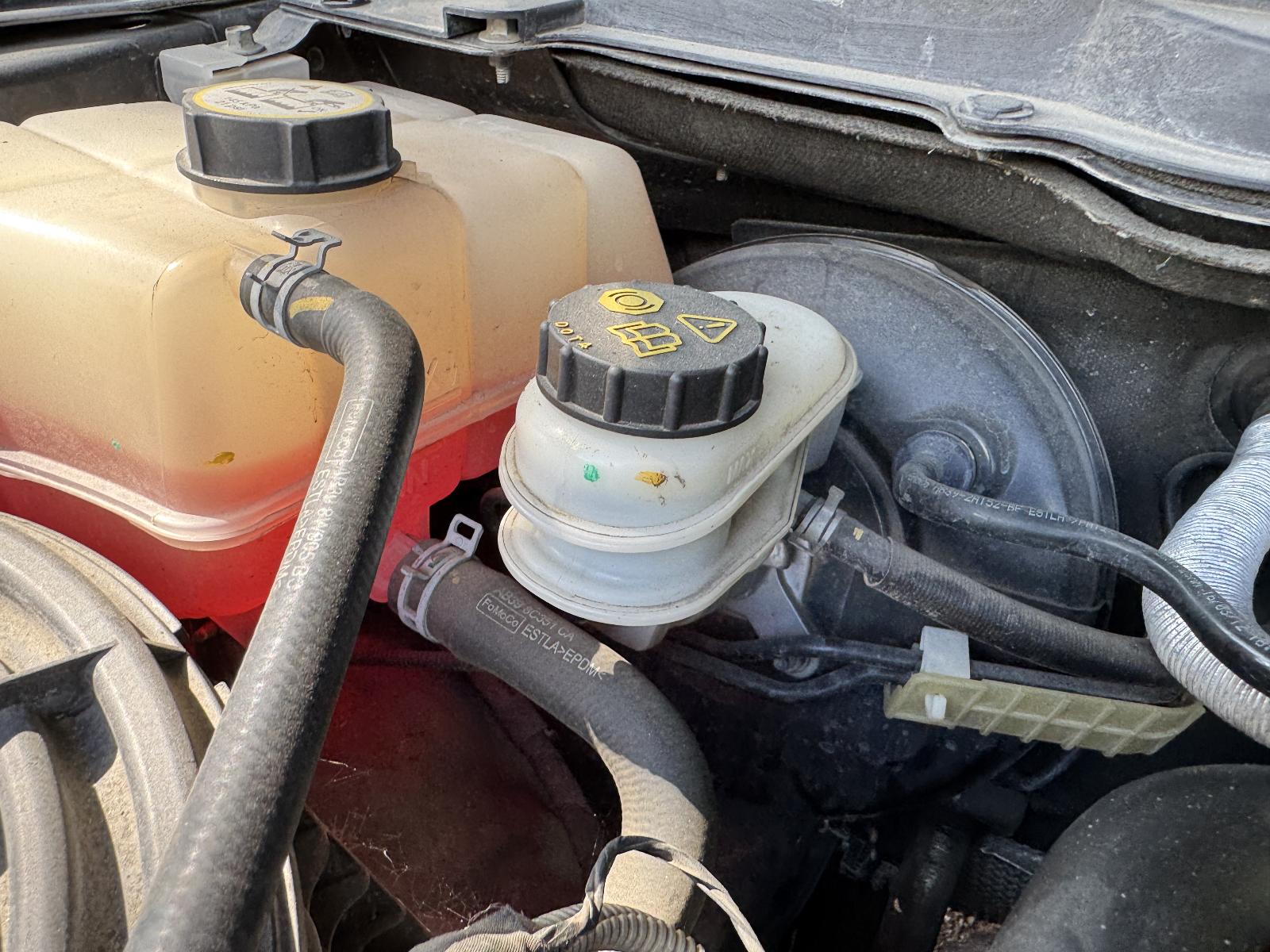 View FORD RANGER 2012 4 Door Utility Breaking