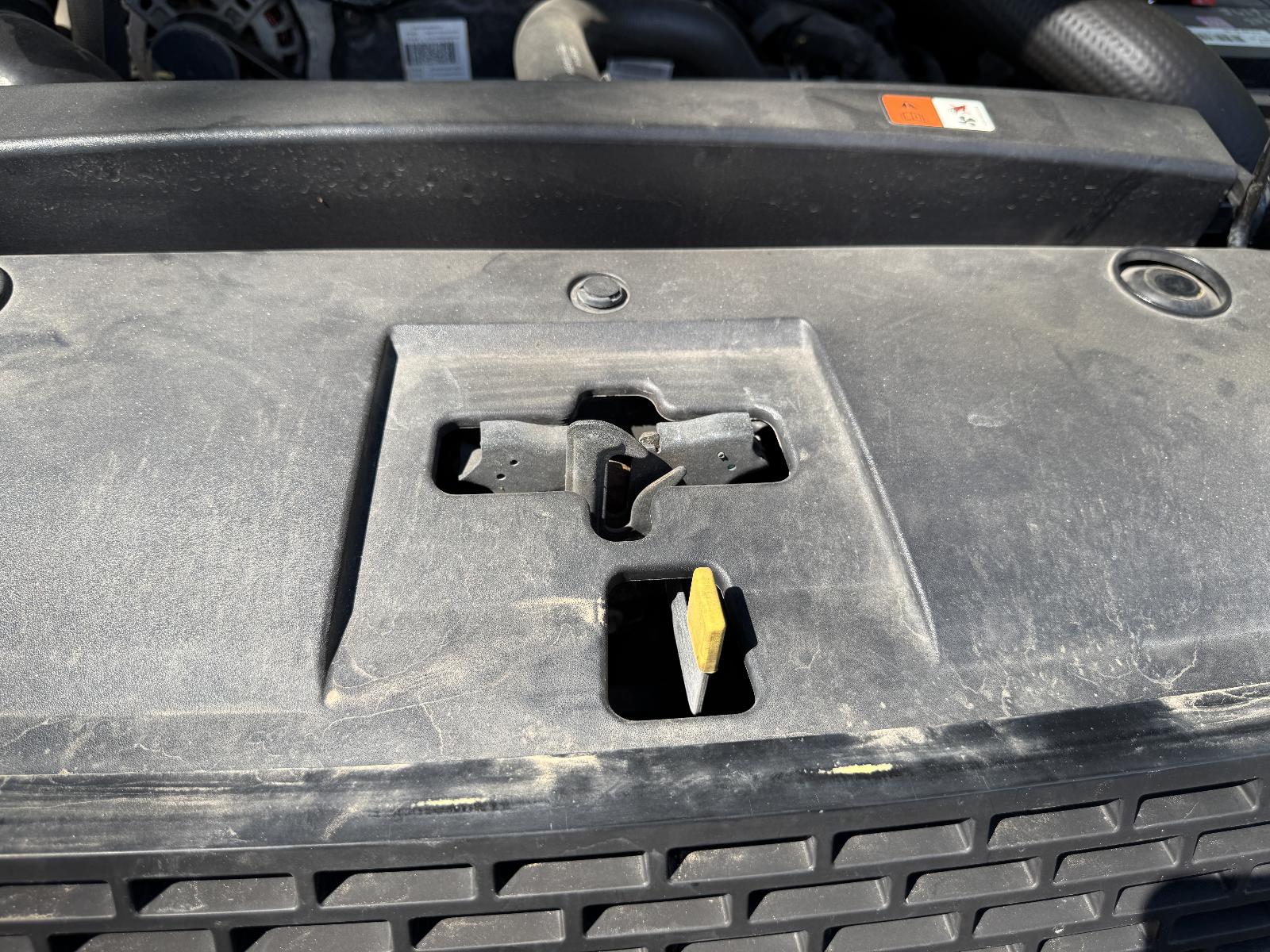 View FORD RANGER 2012 4 Door Utility Breaking