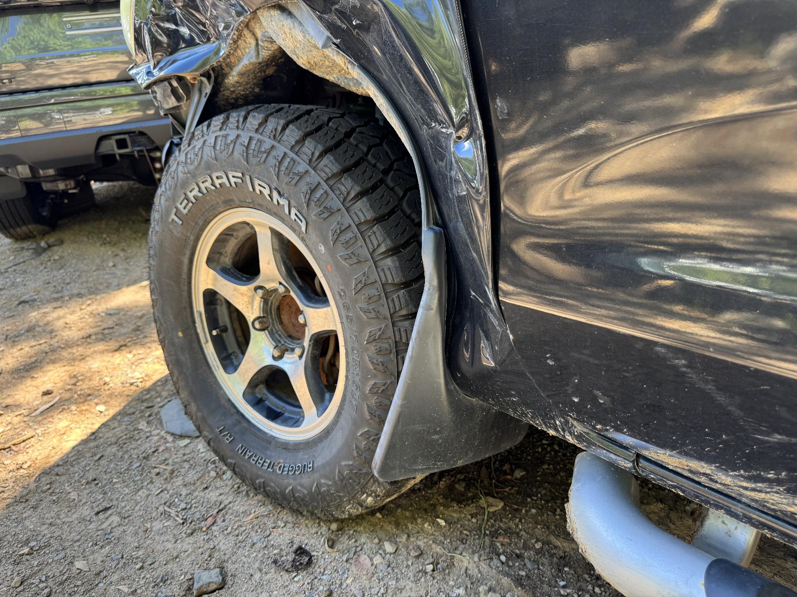 View FORD RANGER 2012 4 Door Utility Breaking