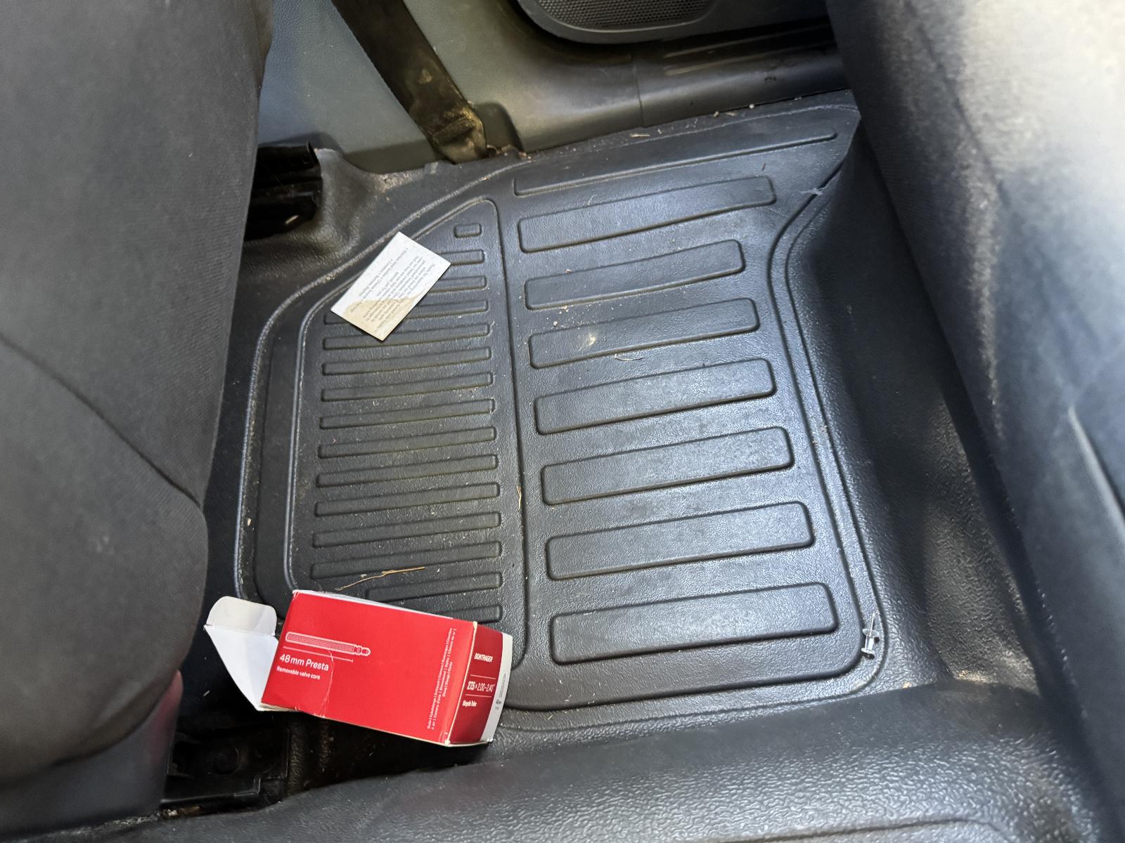 View FORD RANGER 2012 4 Door Utility Breaking