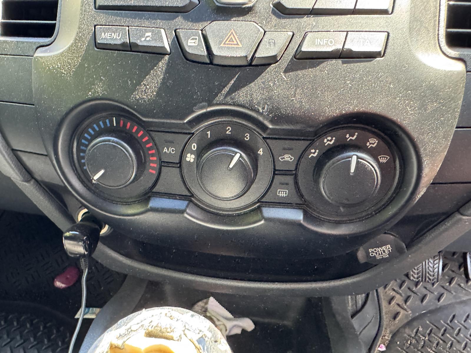 View FORD RANGER 2012 4 Door Utility Breaking