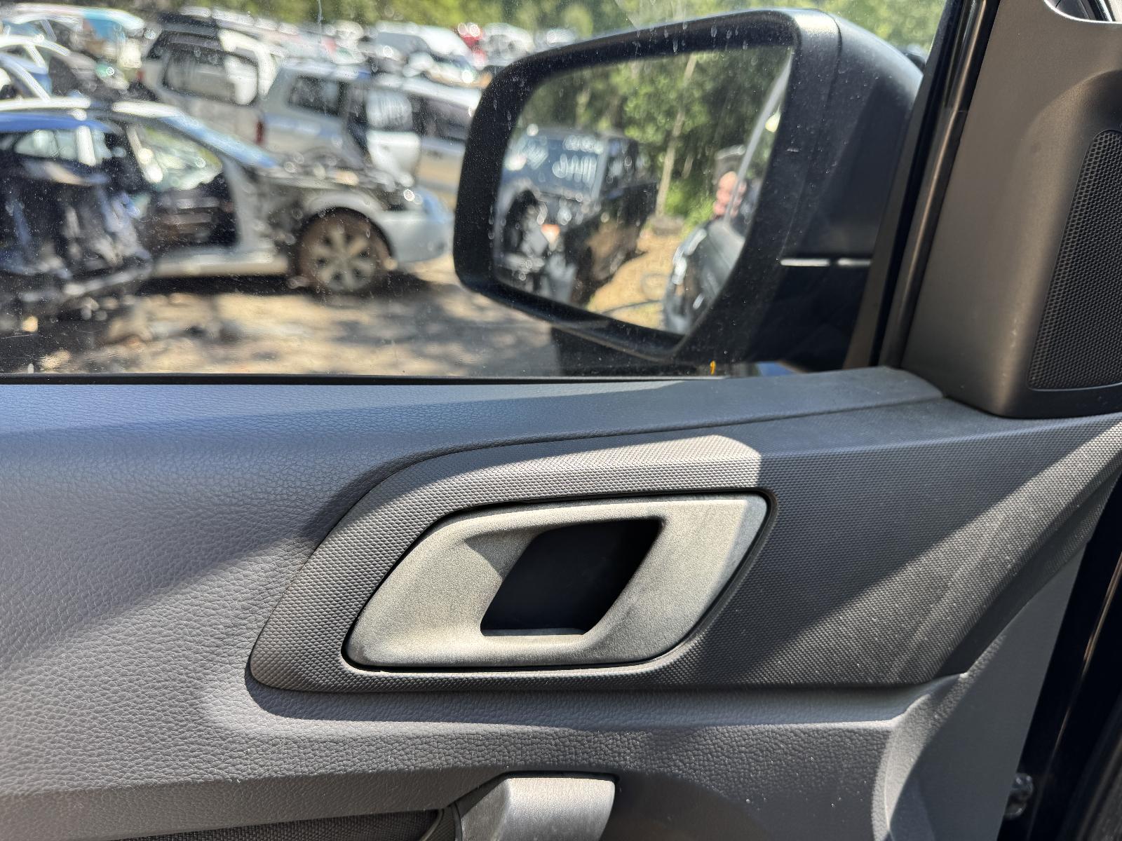 View FORD RANGER 2012 4 Door Utility Breaking