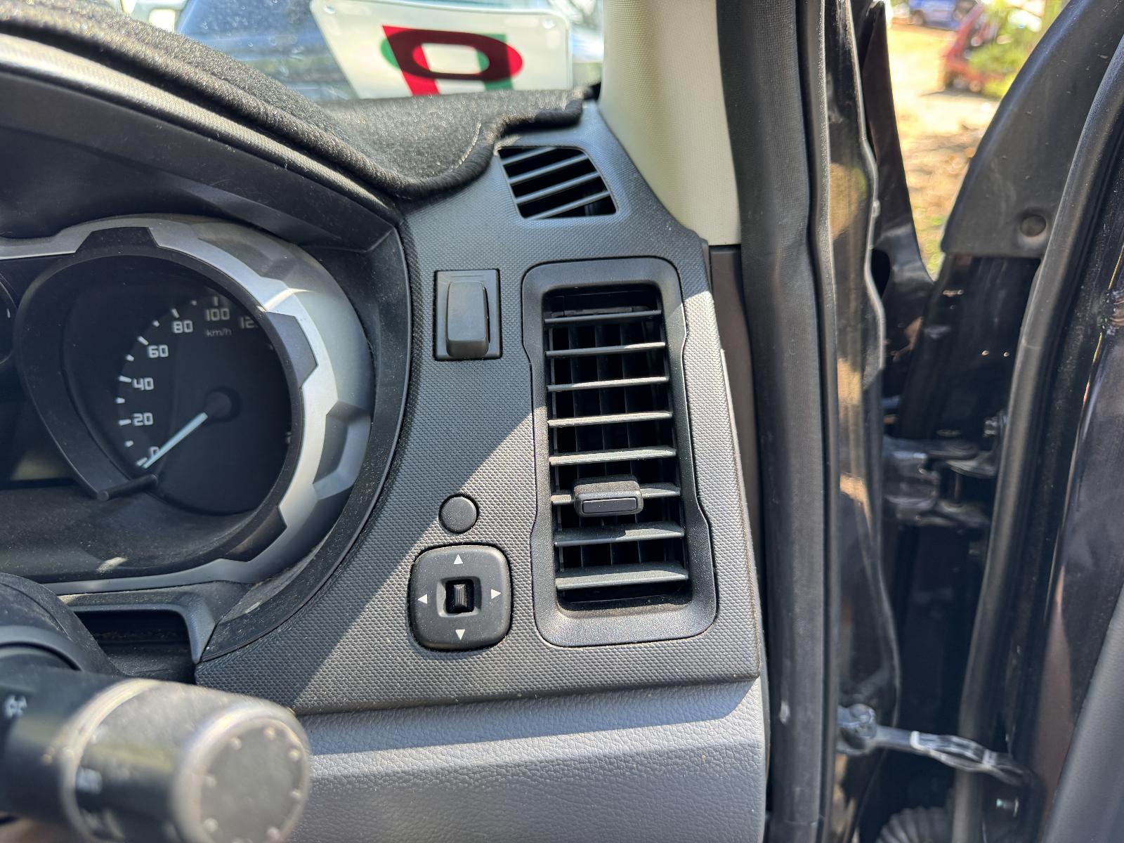 View FORD RANGER 2012 4 Door Utility Breaking