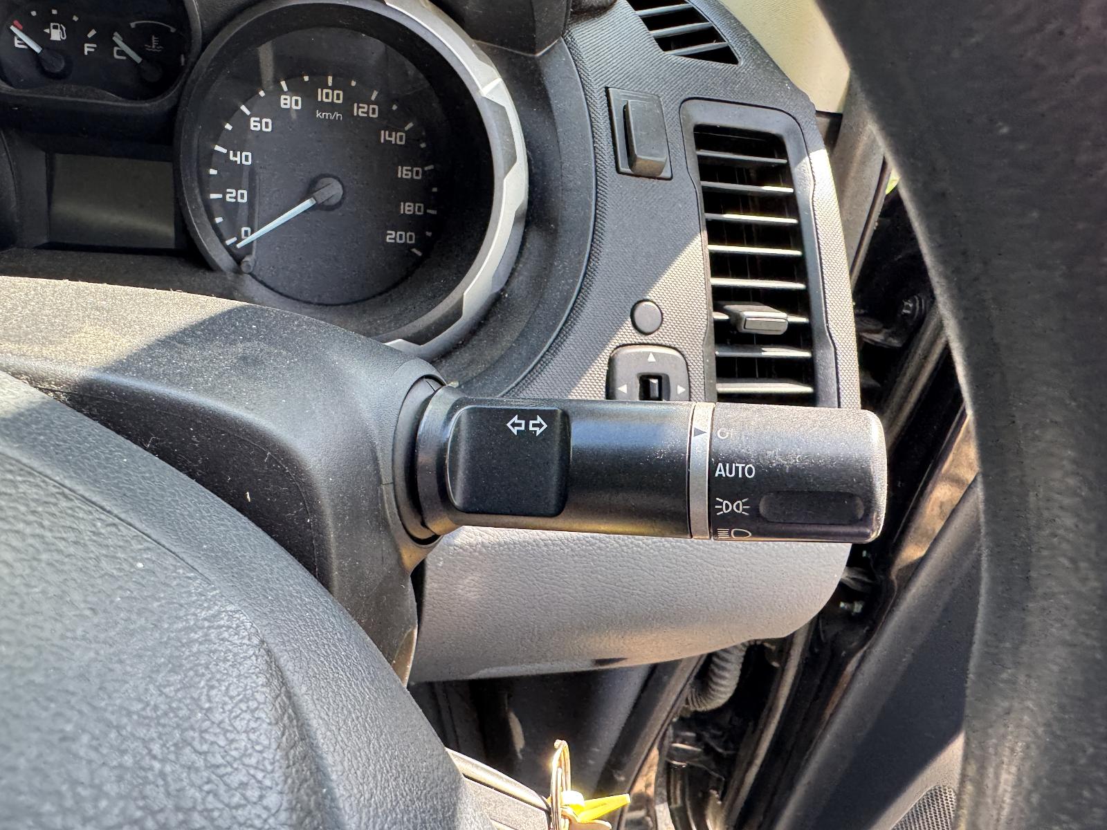 View FORD RANGER 2012 4 Door Utility Breaking