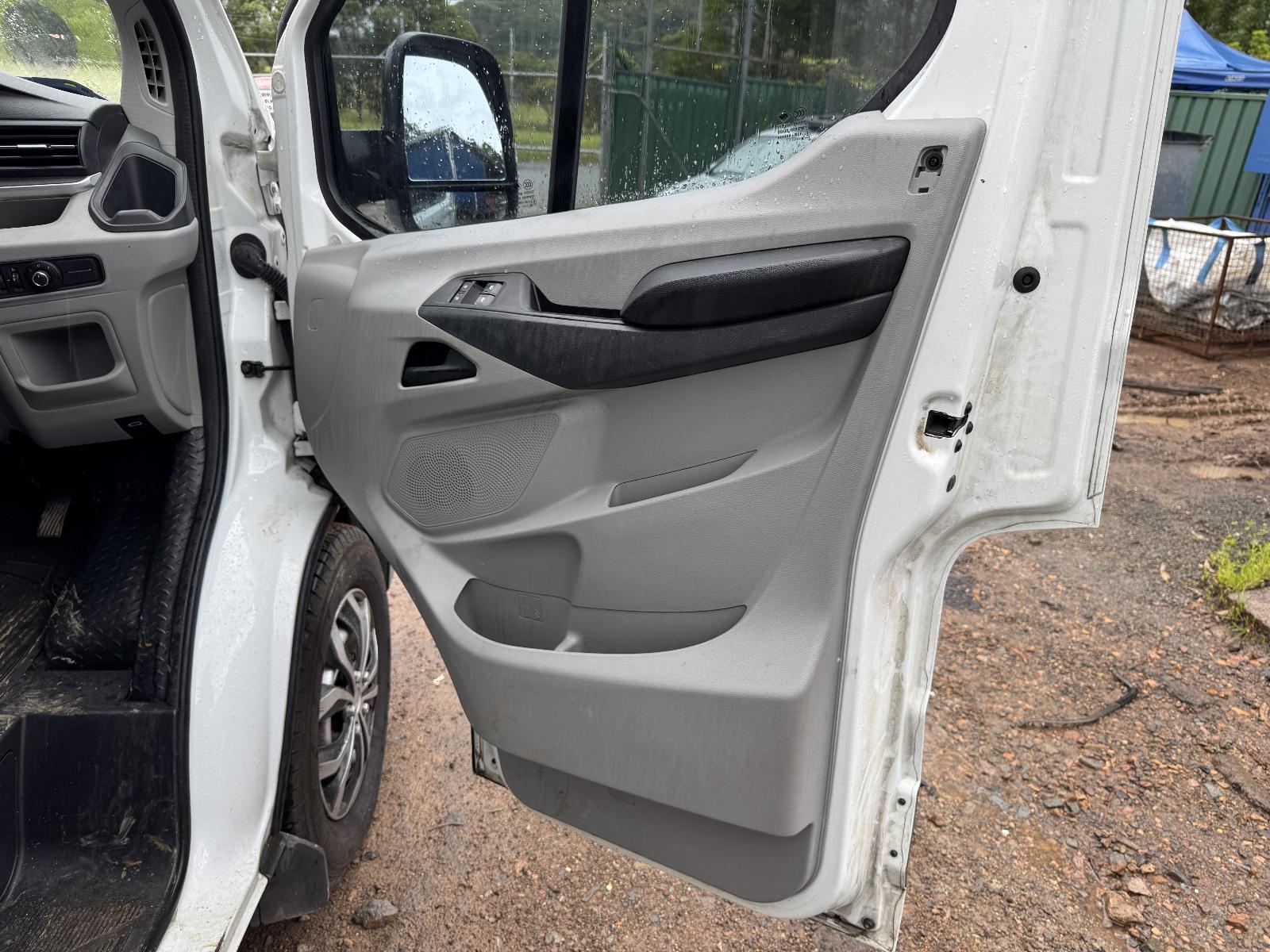 View LDV DELIVER 9 2021 2 Door Van Breaking
