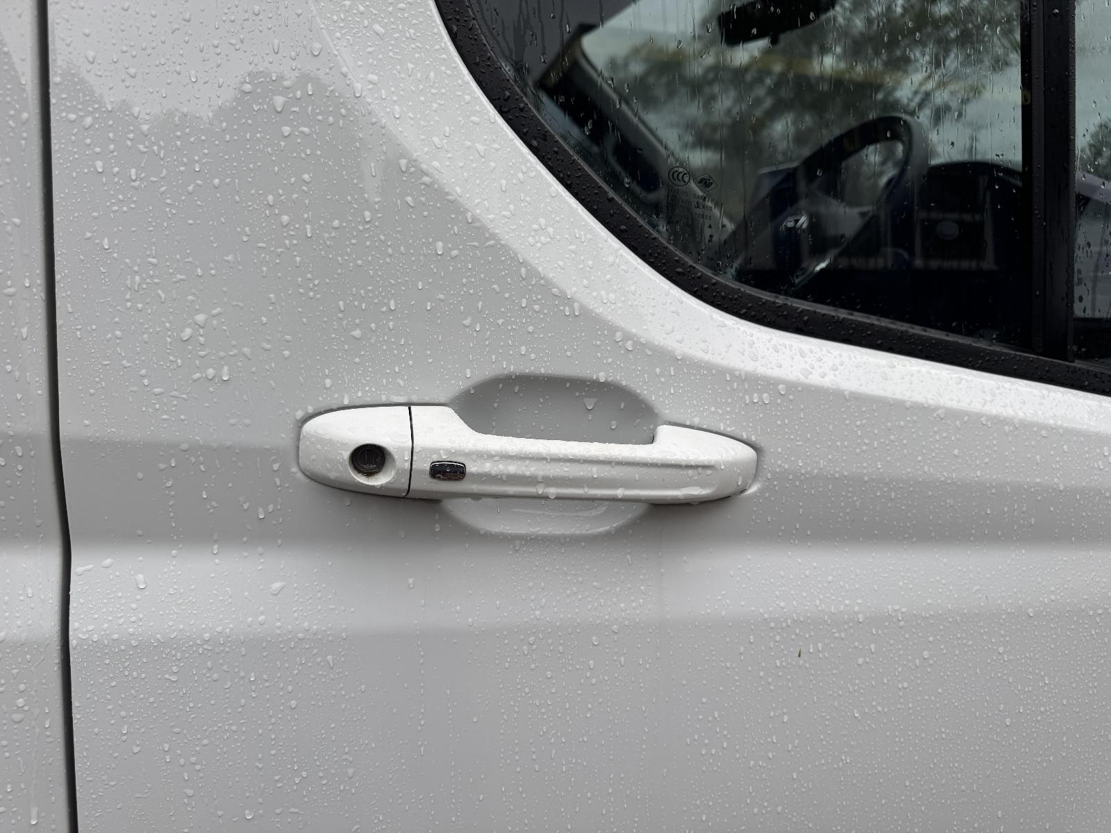 View LDV DELIVER 9 2021 2 Door Van Breaking