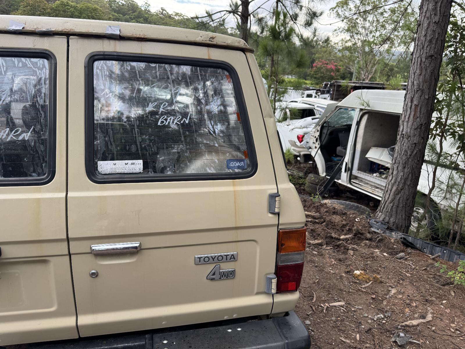 View Auto part Engine TOYOTA LANDCRUISER 1989