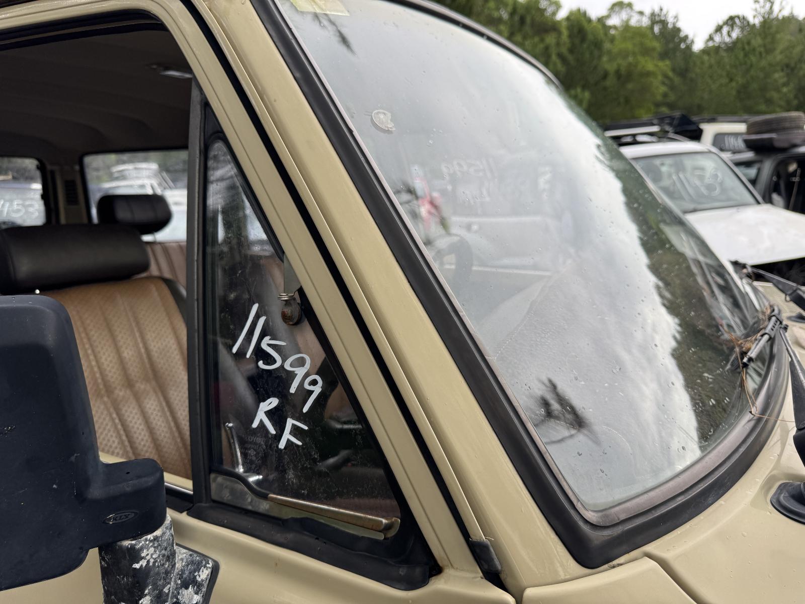 View Auto part Engine TOYOTA LANDCRUISER 1989