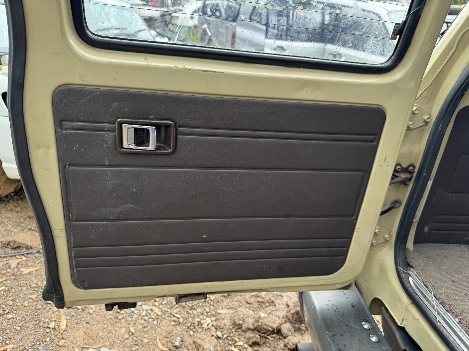 View Auto part Engine TOYOTA LANDCRUISER 1989