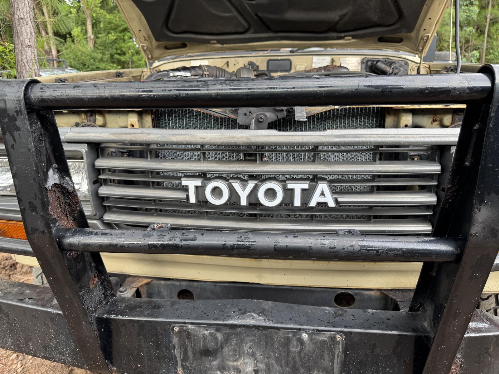 View Auto part Engine TOYOTA LANDCRUISER 1989