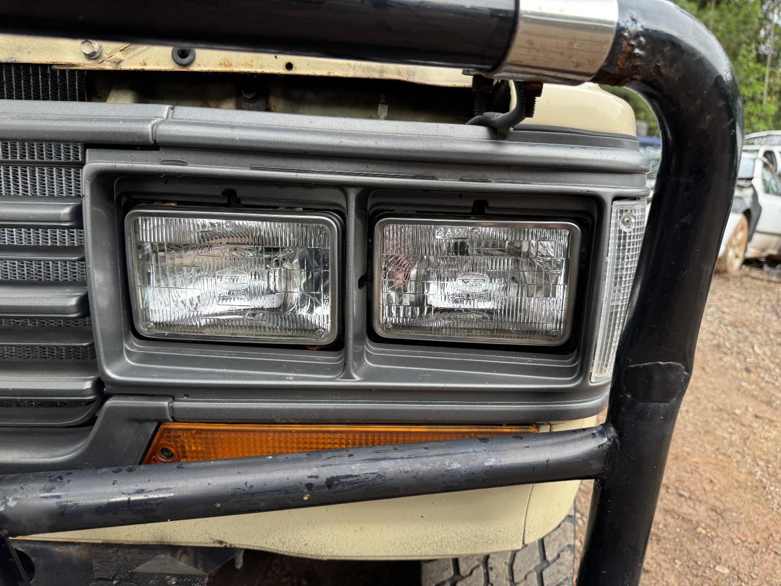 View Auto part Engine TOYOTA LANDCRUISER 1989