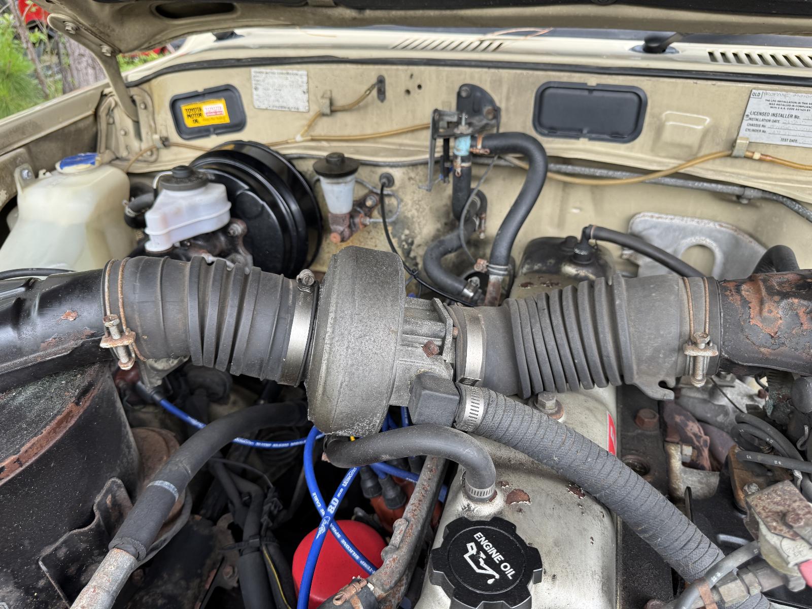 View Auto part Engine TOYOTA LANDCRUISER 1989