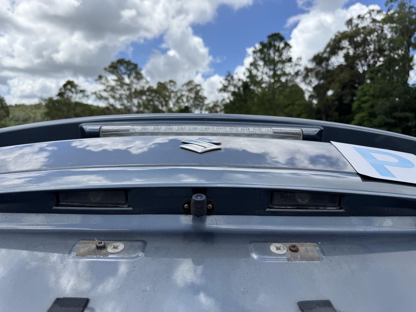 View SUZUKI LIANA 2006 4 Door Sedan Breaking