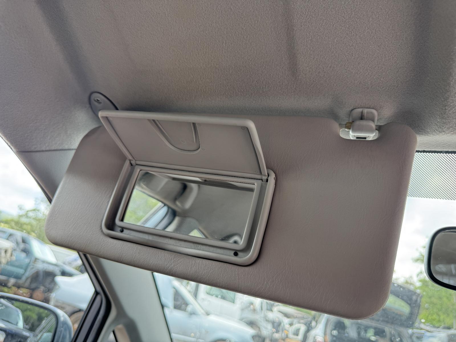 View SUZUKI LIANA 2006 4 Door Sedan Breaking
