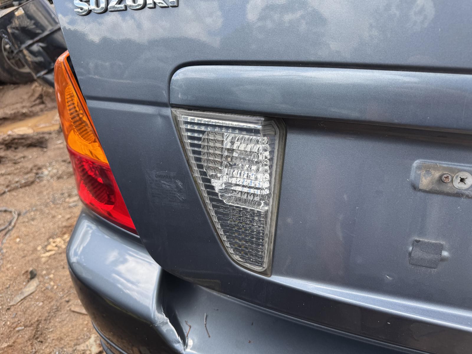 View SUZUKI LIANA 2006 4 Door Sedan Breaking