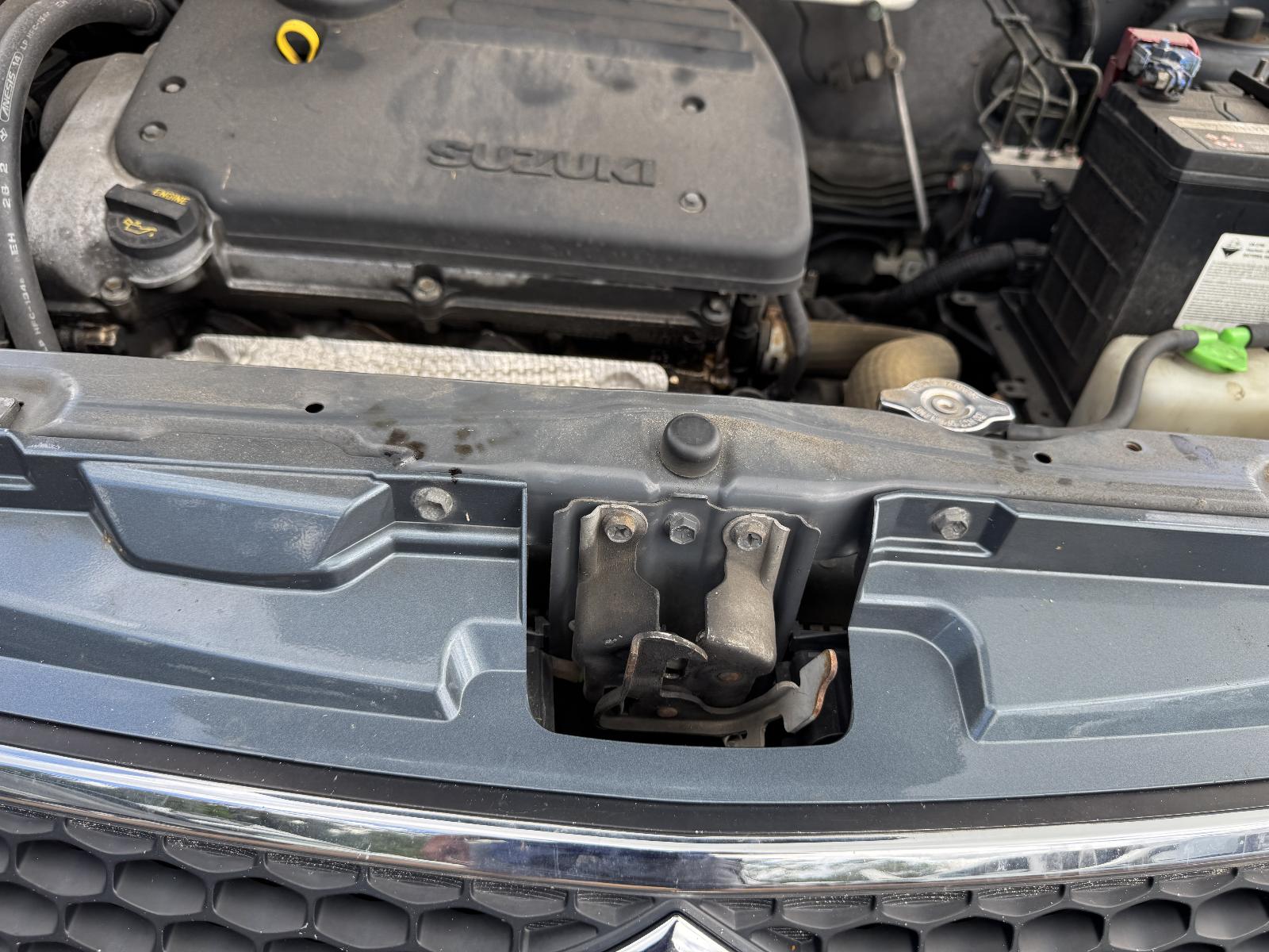 View SUZUKI LIANA 2006 4 Door Sedan Breaking