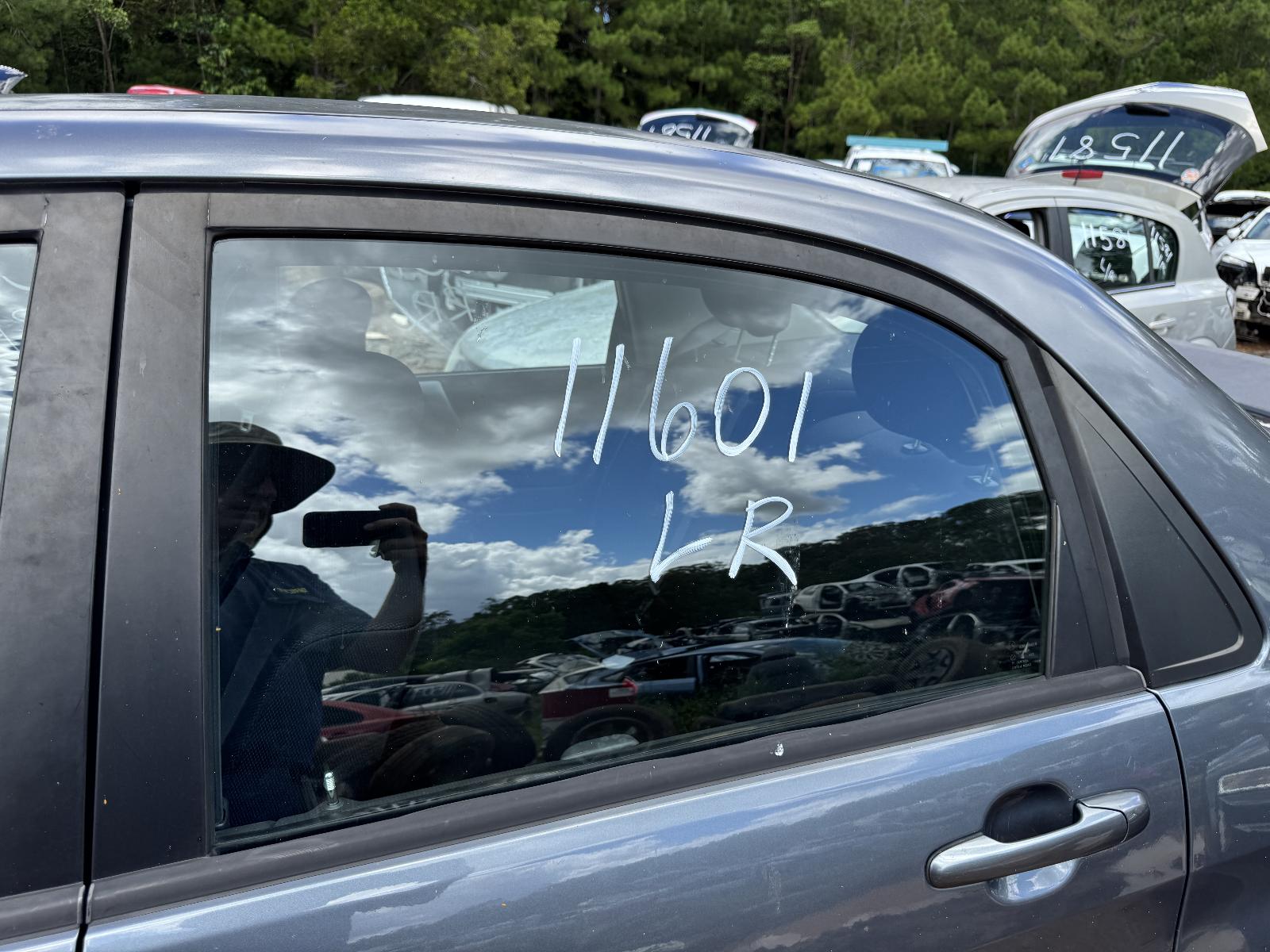 View SUZUKI LIANA 2006 4 Door Sedan Breaking