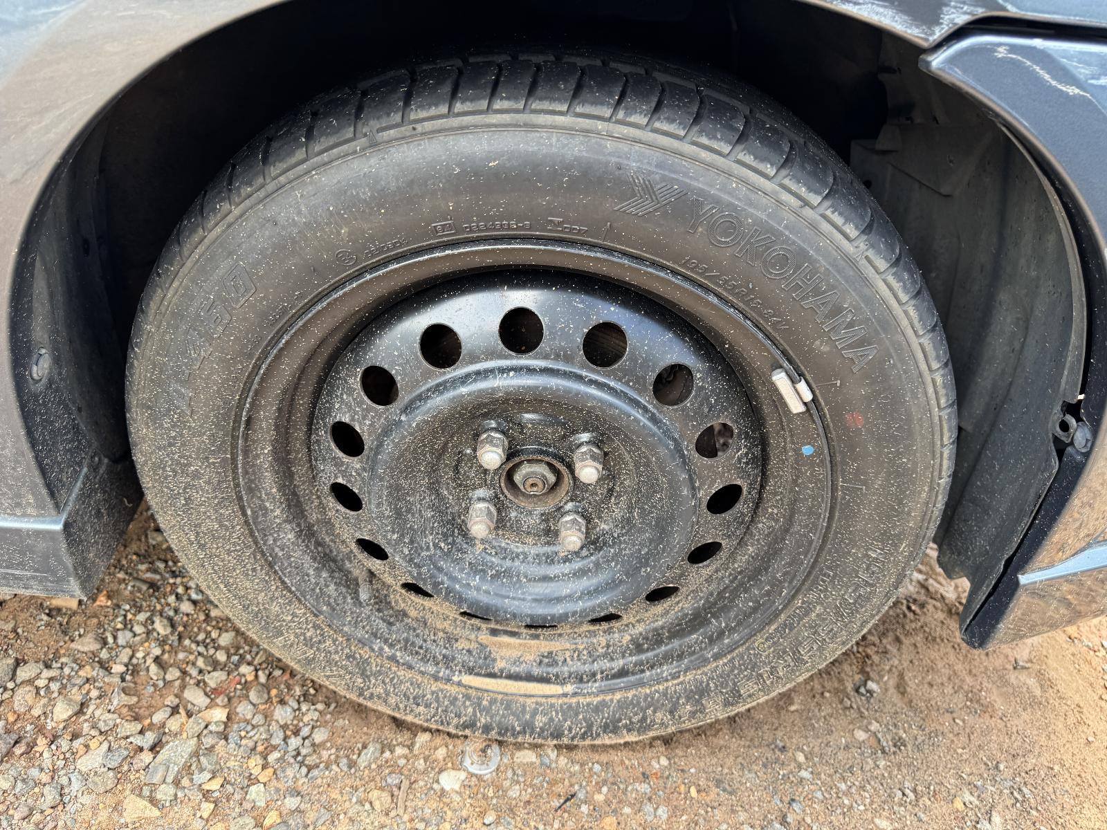 View SUZUKI LIANA 2006 4 Door Sedan Breaking