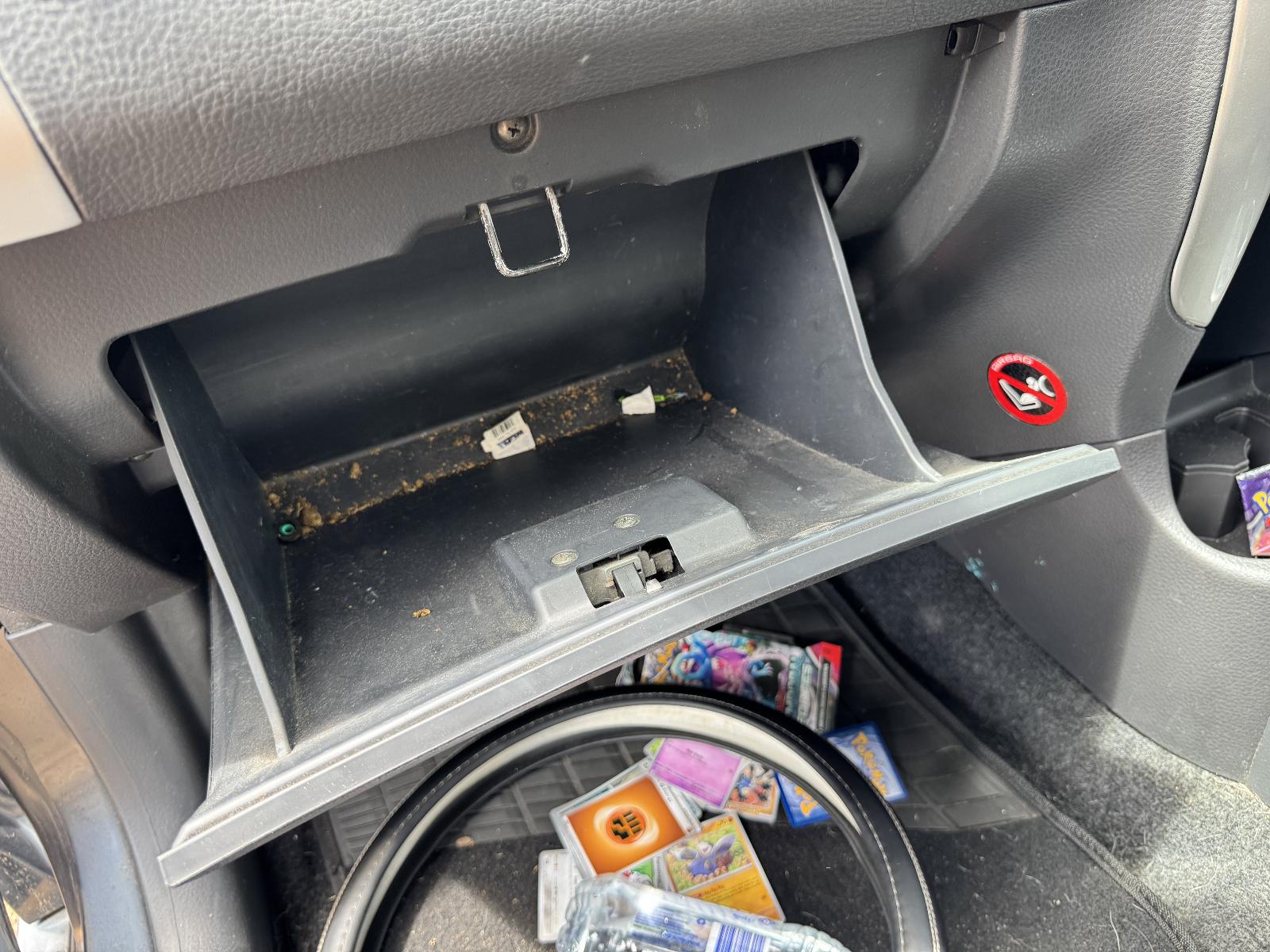 View SUZUKI LIANA 2006 4 Door Sedan Breaking