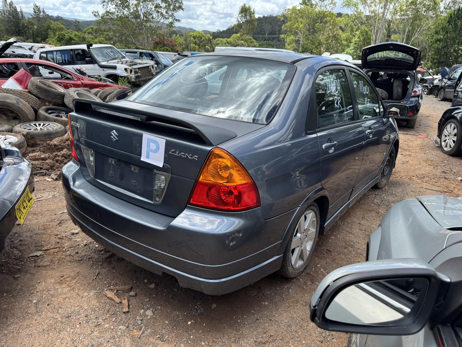 View SUZUKI LIANA 2006 4 Door Sedan Breaking