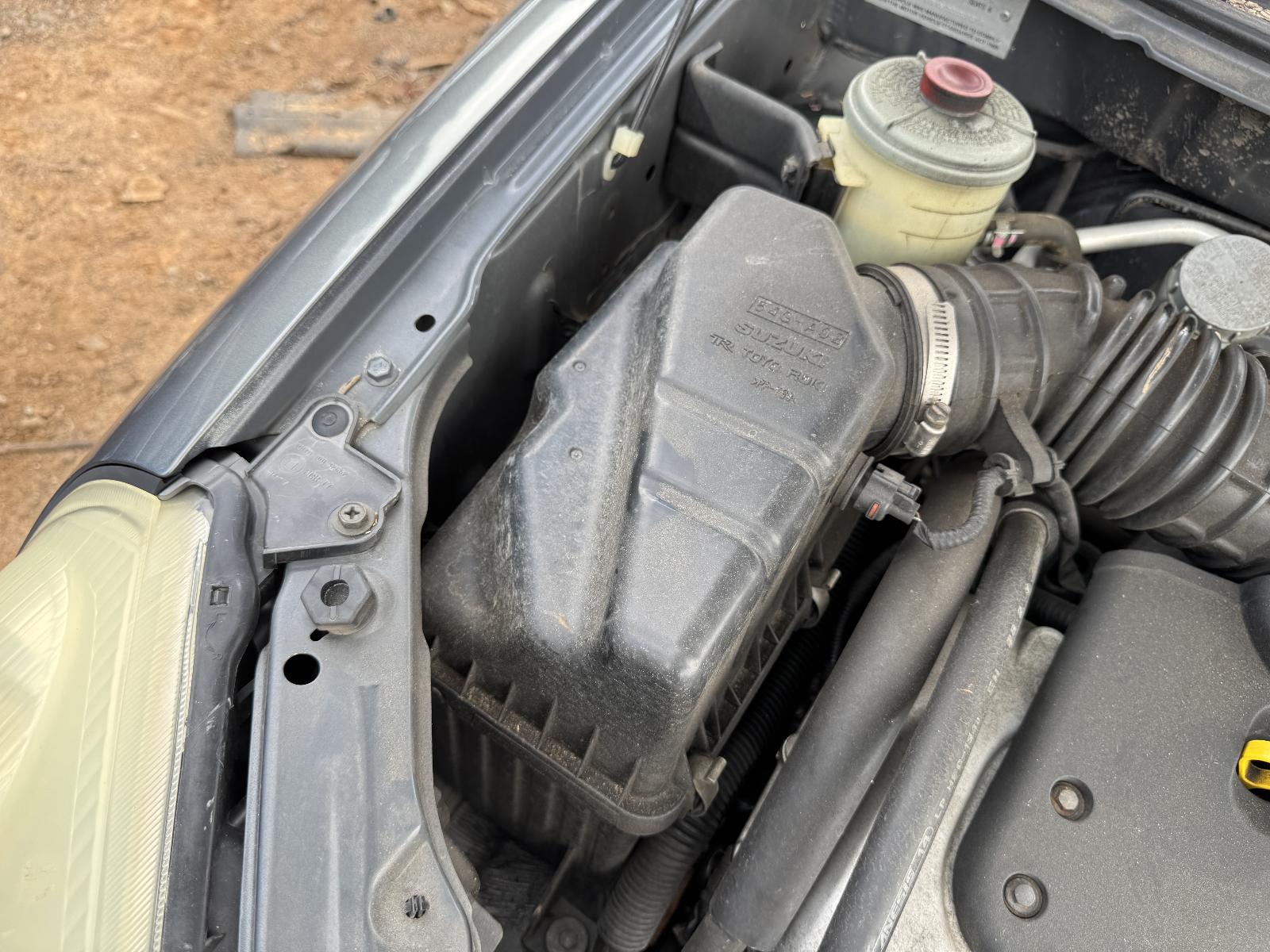 View SUZUKI LIANA 2006 4 Door Sedan Breaking