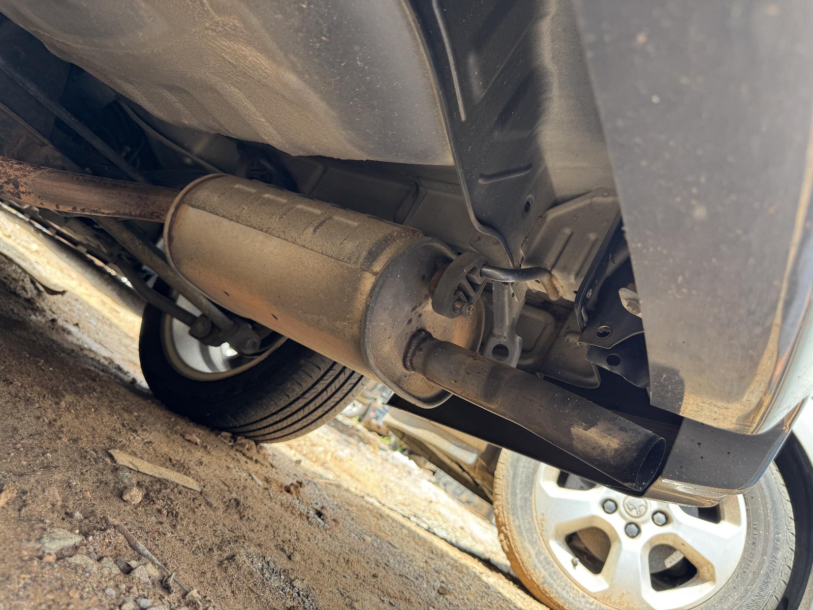 View SUZUKI LIANA 2006 4 Door Sedan Breaking