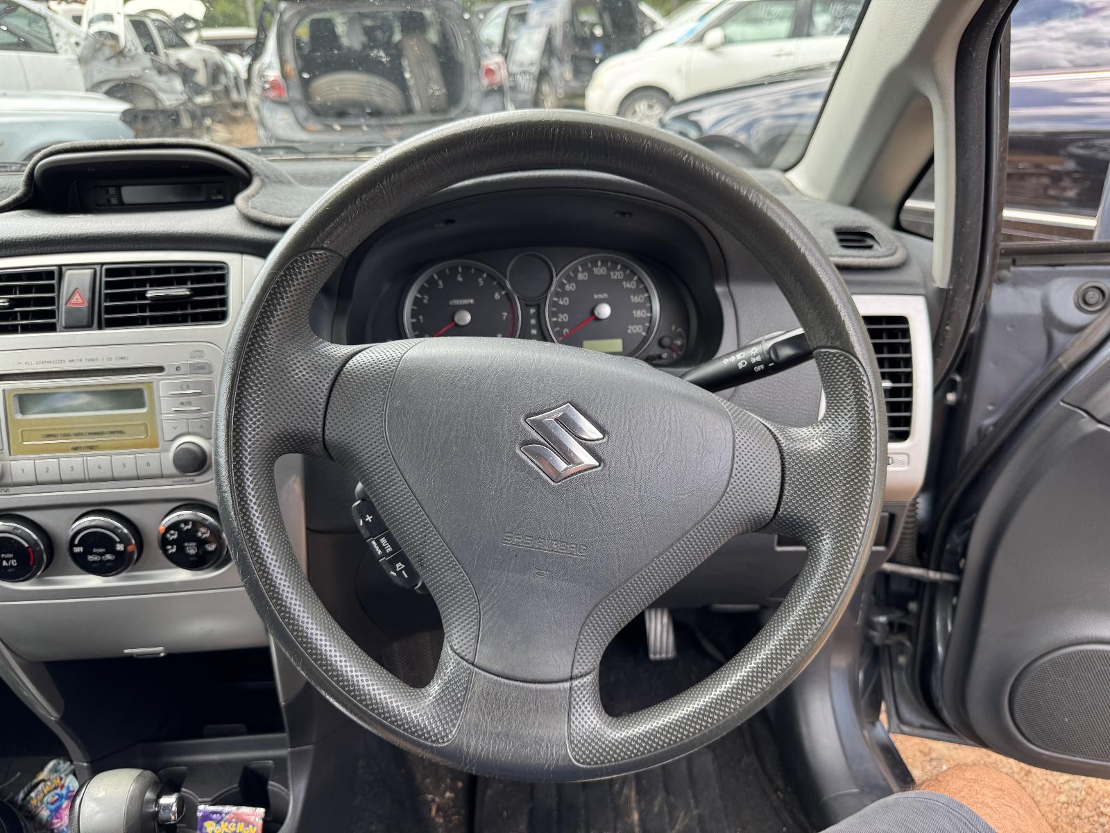 View SUZUKI LIANA 2006 4 Door Sedan Breaking