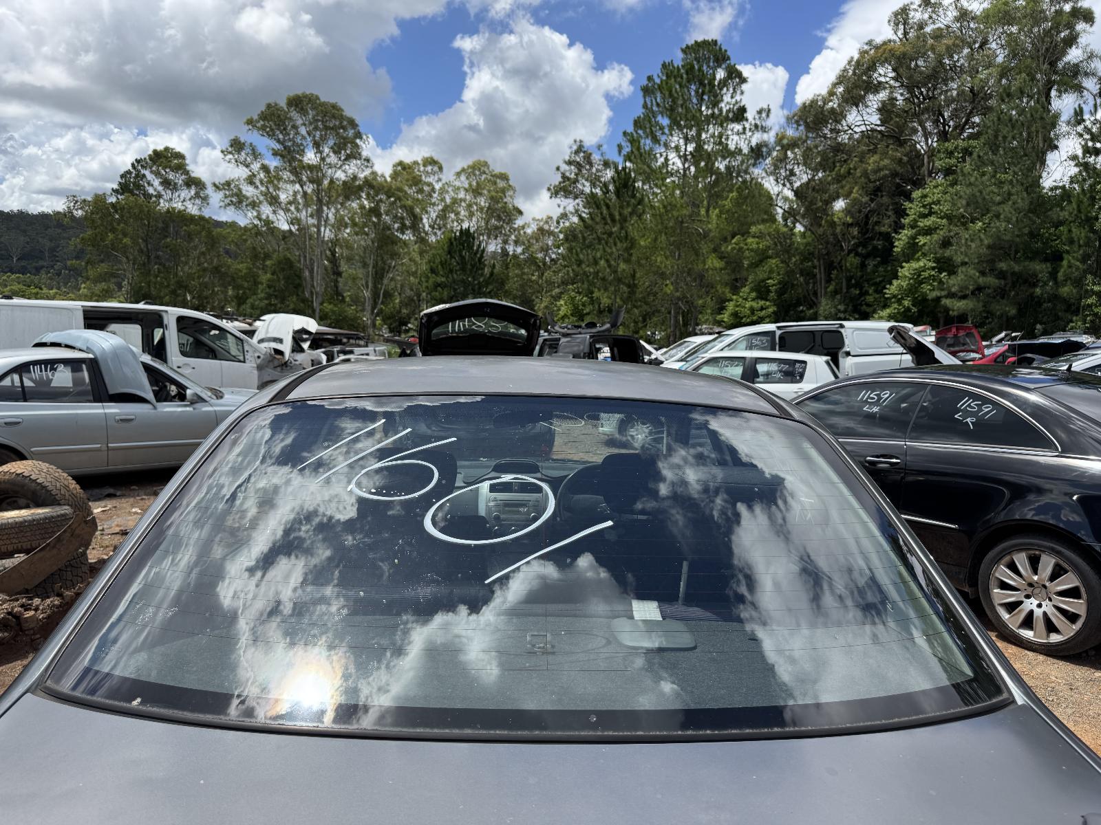 View SUZUKI LIANA 2006 4 Door Sedan Breaking