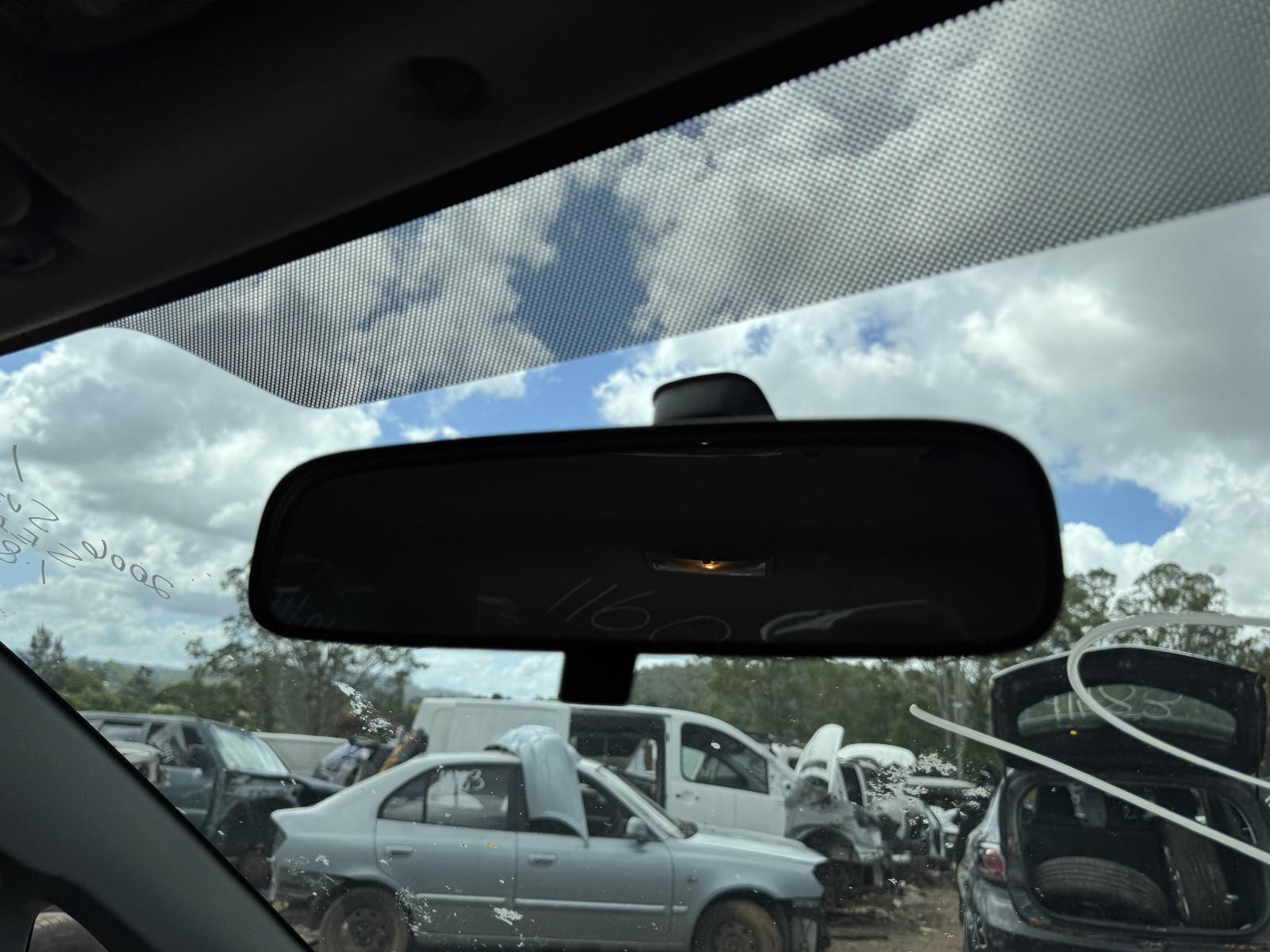 View SUZUKI LIANA 2006 4 Door Sedan Breaking