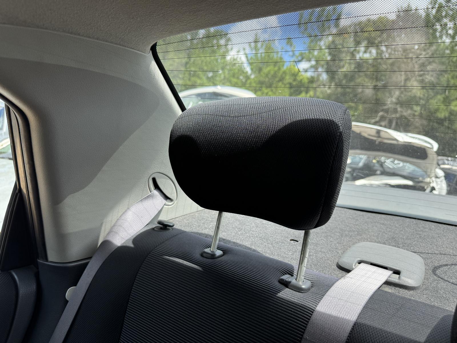 View SUZUKI LIANA 2006 4 Door Sedan Breaking
