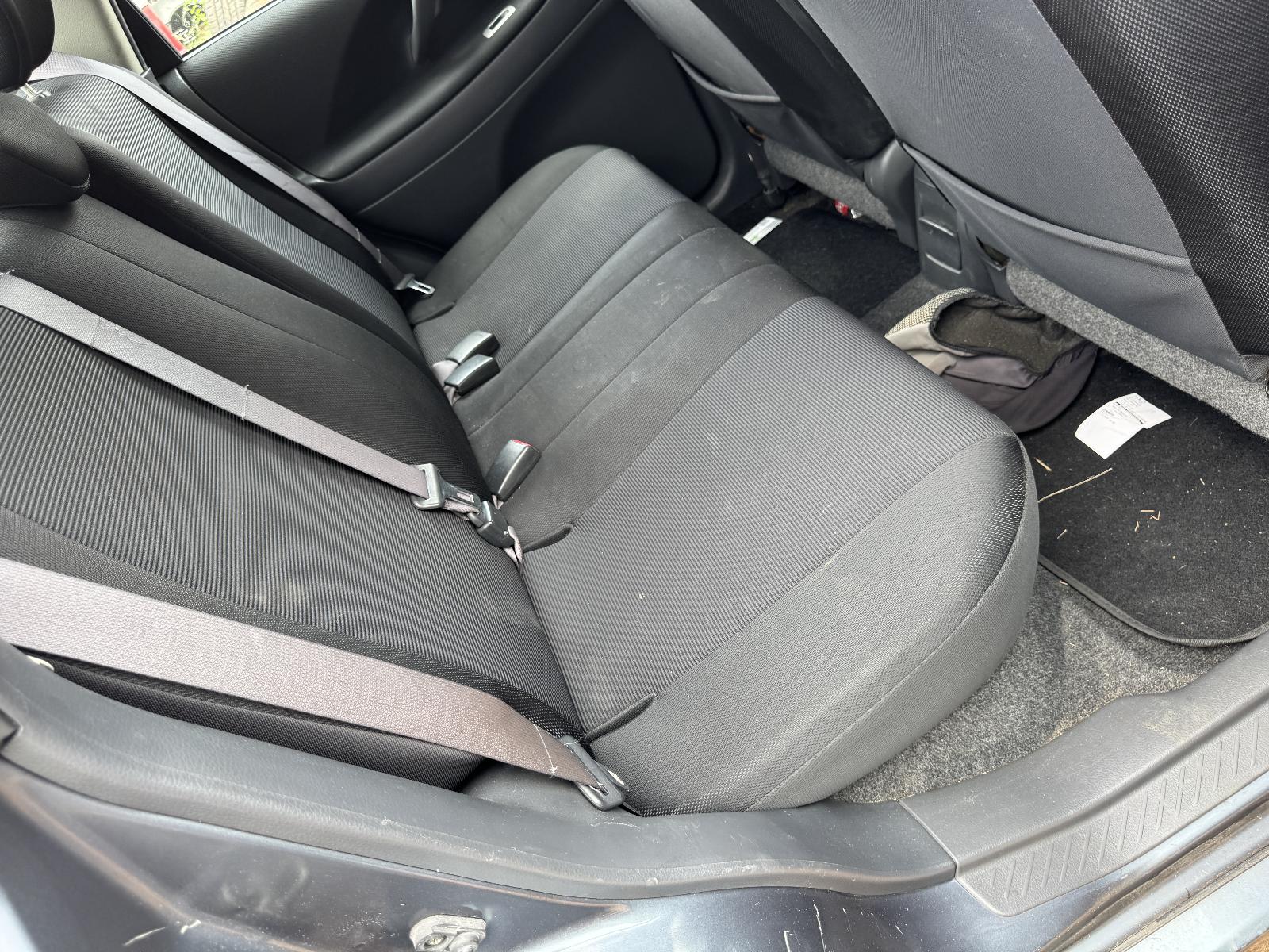 View SUZUKI LIANA 2006 4 Door Sedan Breaking