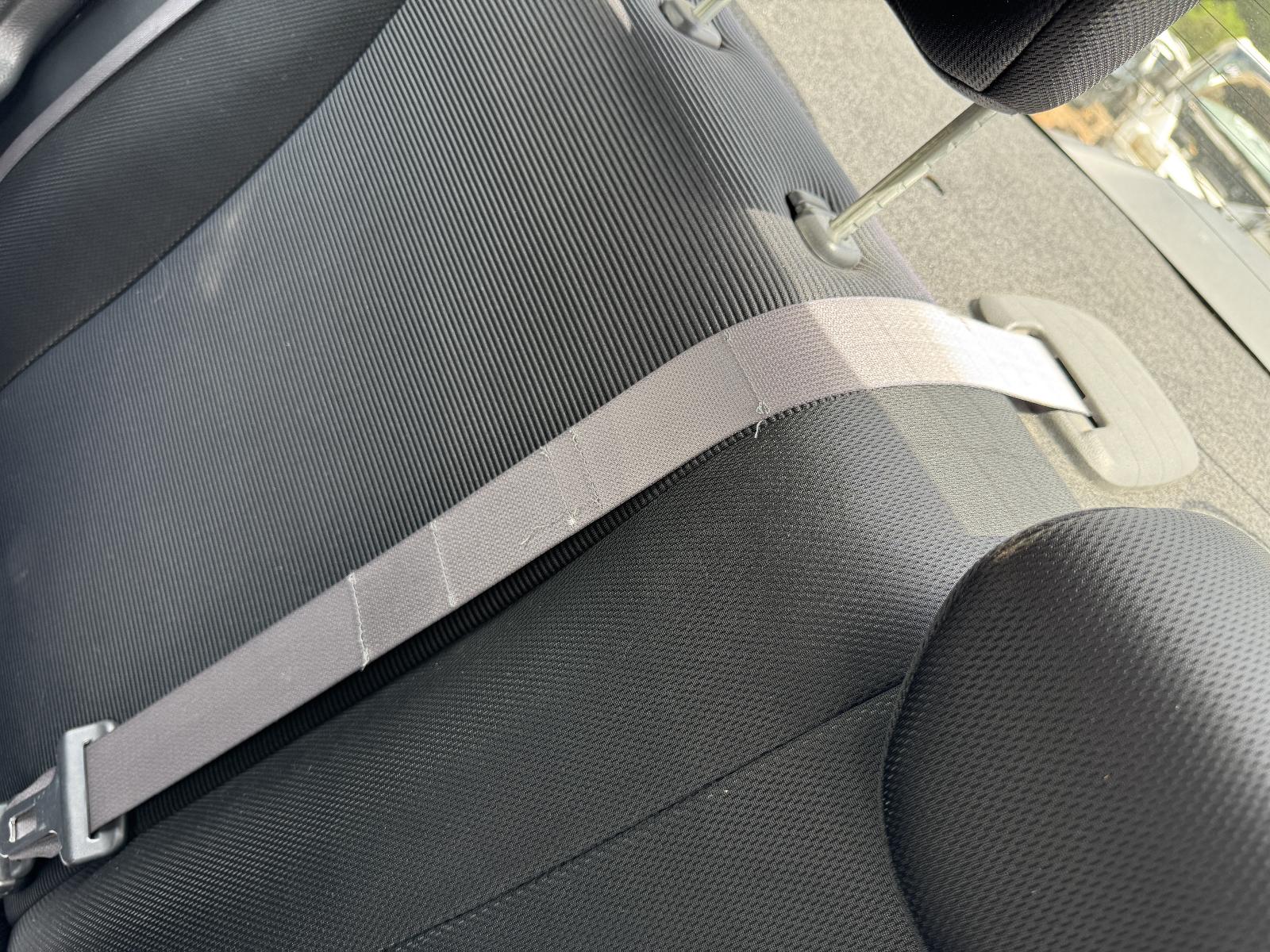 View SUZUKI LIANA 2006 4 Door Sedan Breaking