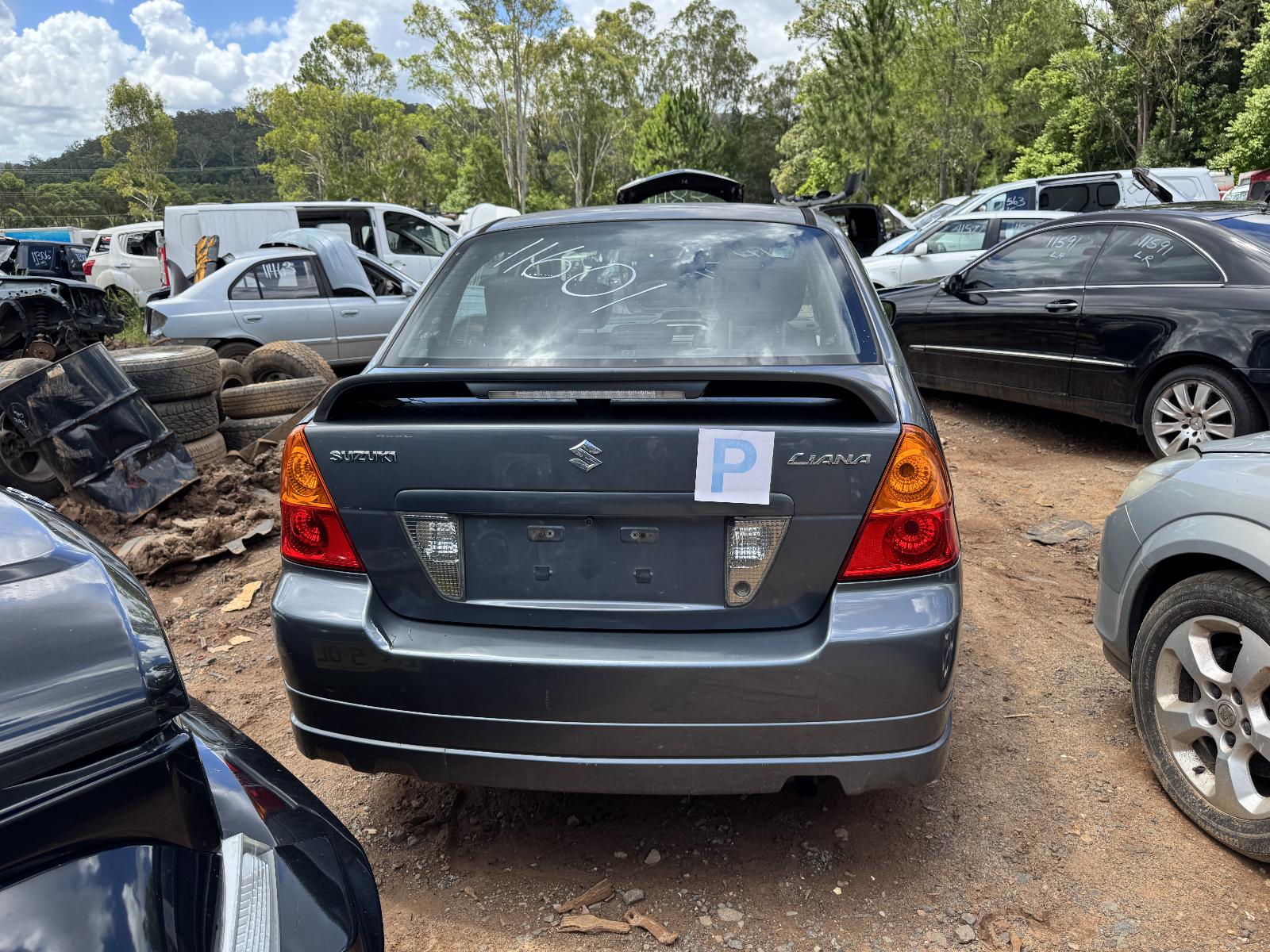 View SUZUKI LIANA 2006 4 Door Sedan Breaking