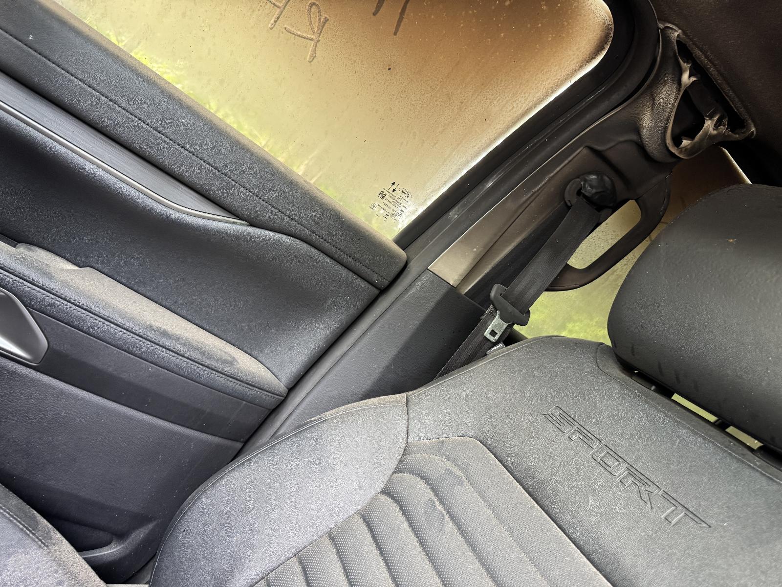 View FORD EVEREST 2024 5 Door Station Wagon Breaking