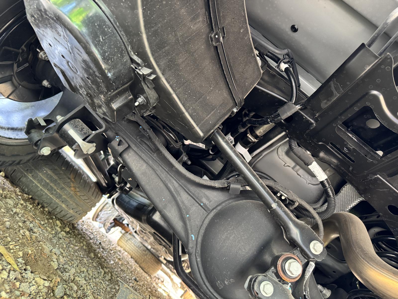 View FORD EVEREST 2024 5 Door Station Wagon Breaking
