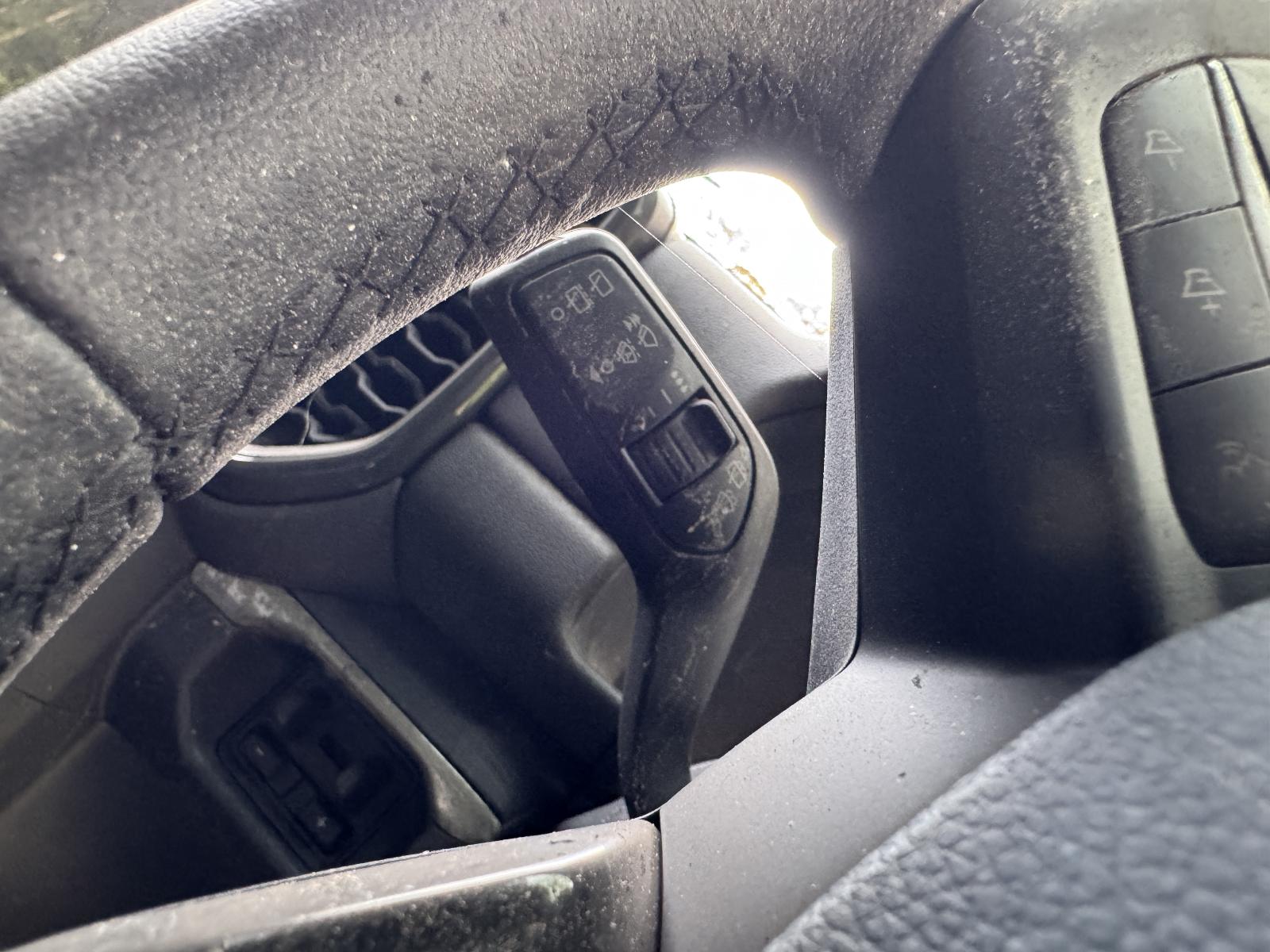 View FORD EVEREST 2024 5 Door Station Wagon Breaking