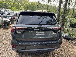 View FORD EVEREST 2024 5 Door Station Wagon Breaking