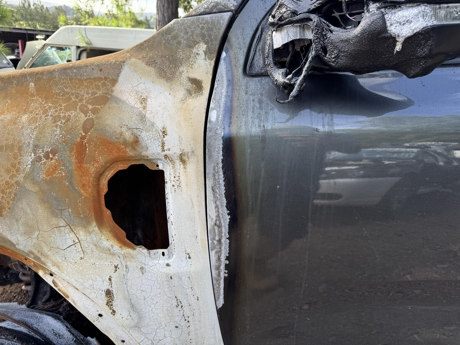 View FORD EVEREST 2024 5 Door Station Wagon Breaking