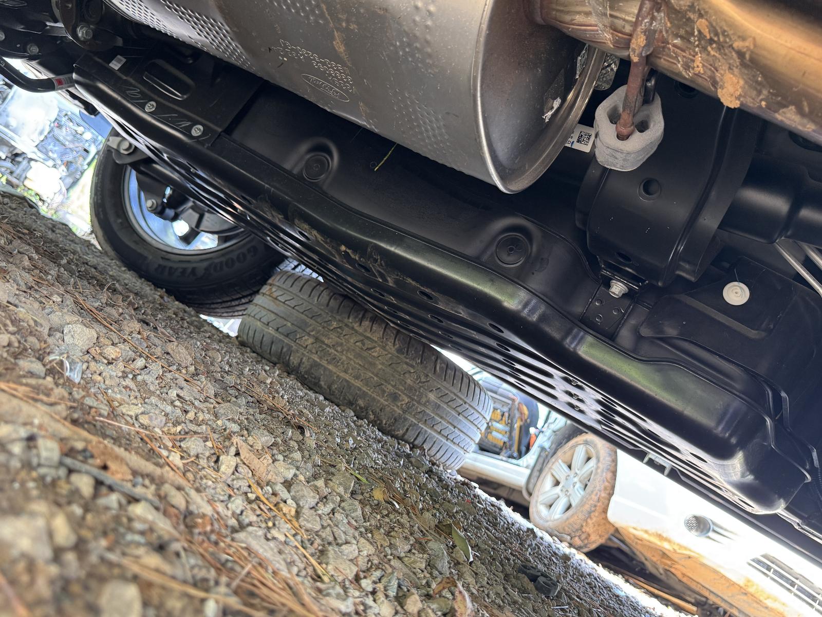 View FORD EVEREST 2024 5 Door Station Wagon Breaking