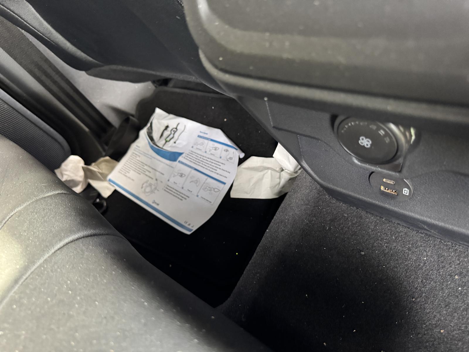 View FORD EVEREST 2024 5 Door Station Wagon Breaking