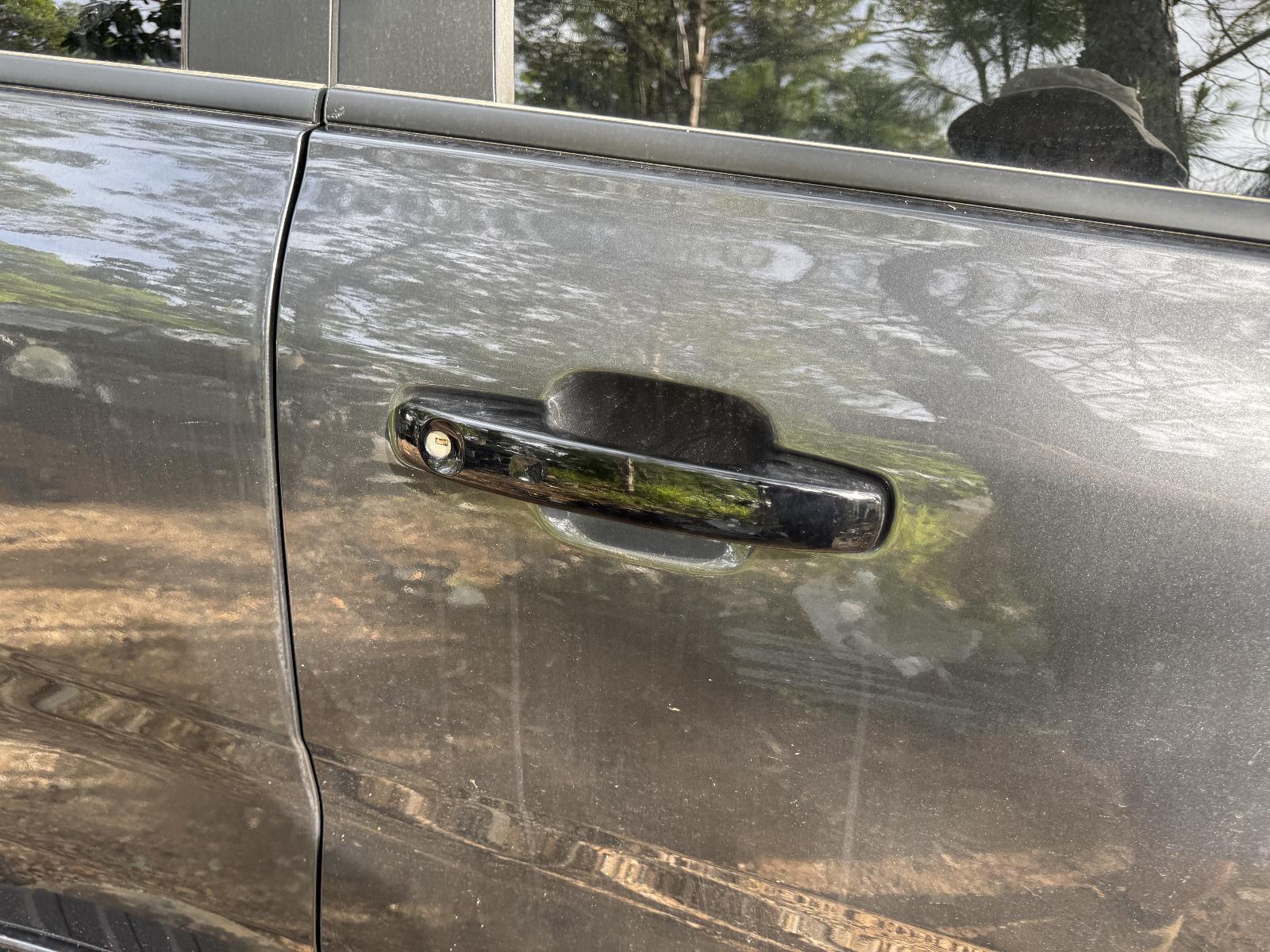 View FORD EVEREST 2024 5 Door Station Wagon Breaking