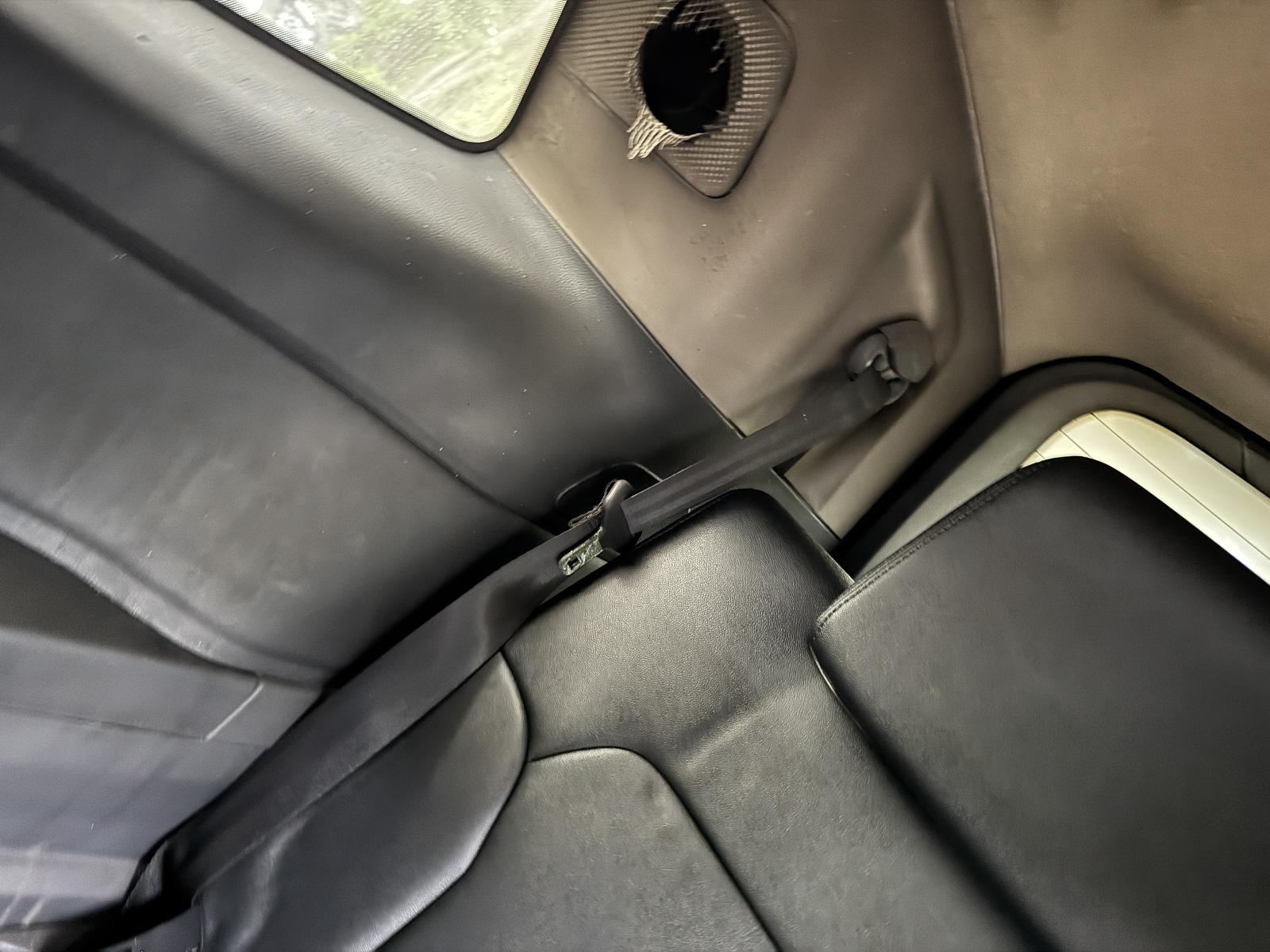 View FORD EVEREST 2024 5 Door Station Wagon Breaking