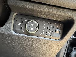 View FORD EVEREST 2024 5 Door Station Wagon Breaking