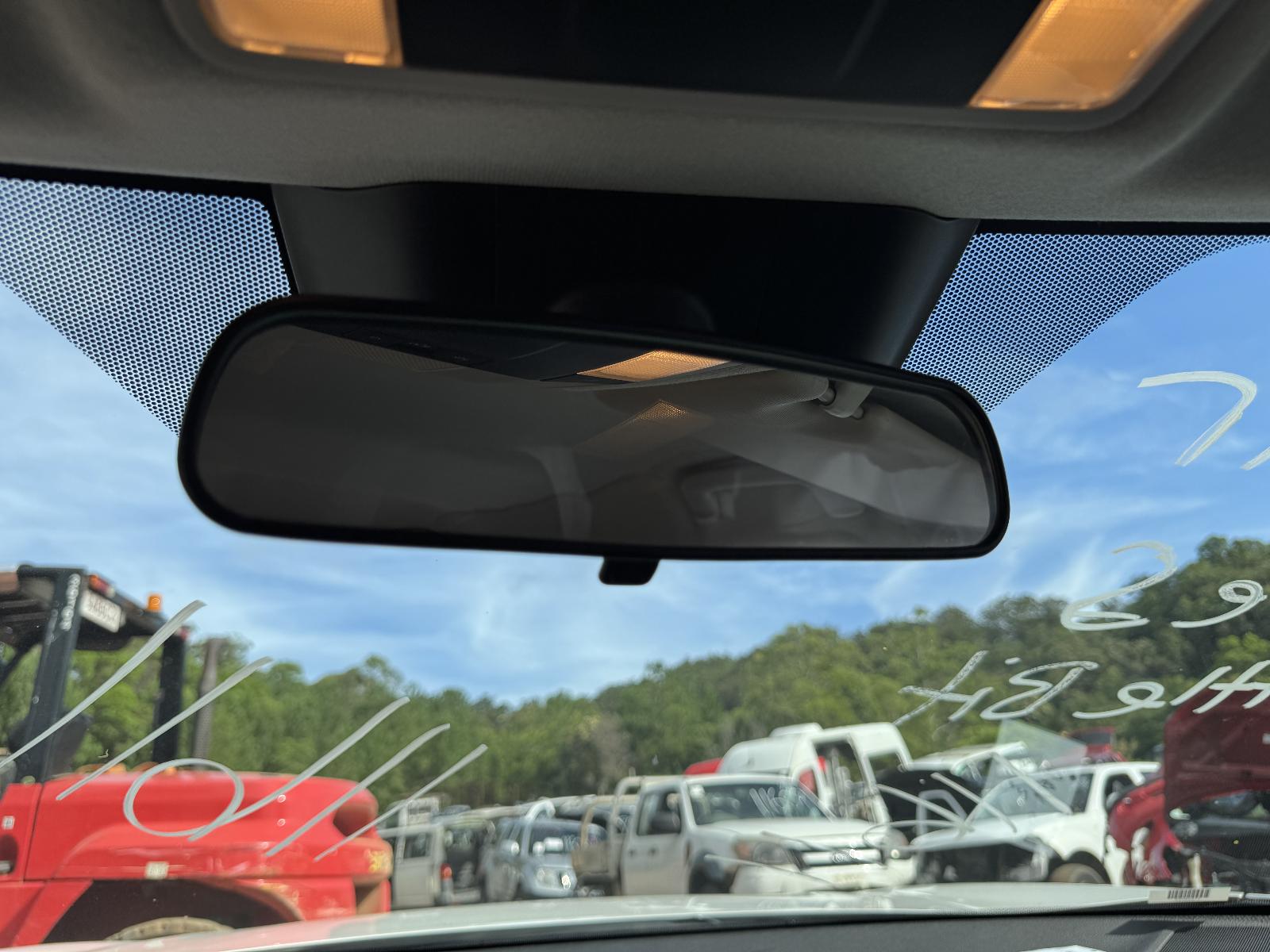 View MITSUBISHI ECLIPSE CROSS 2023 5 Door Station Wagon Breaking